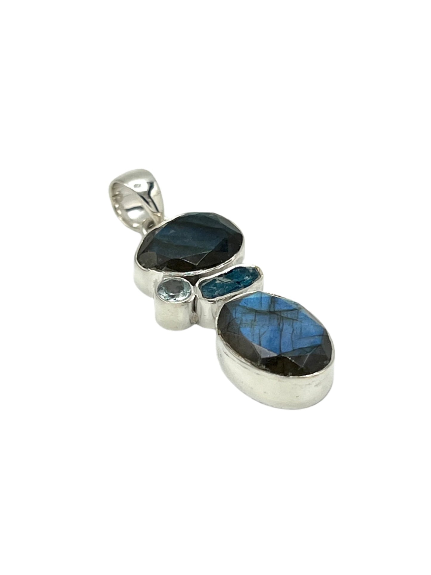 Silver Labradorite Faceted Pendants