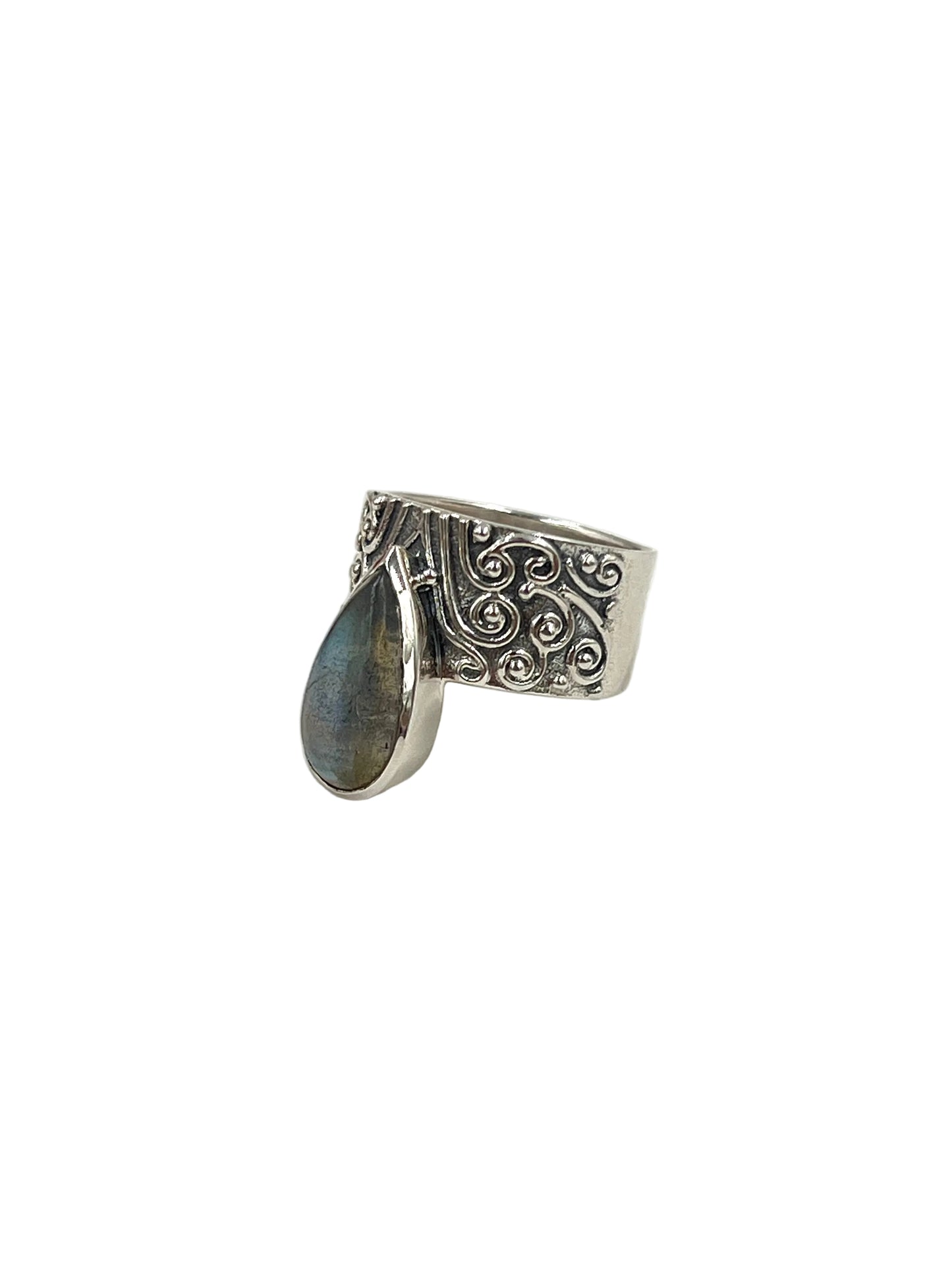 Teardrop Labradorite Ring
