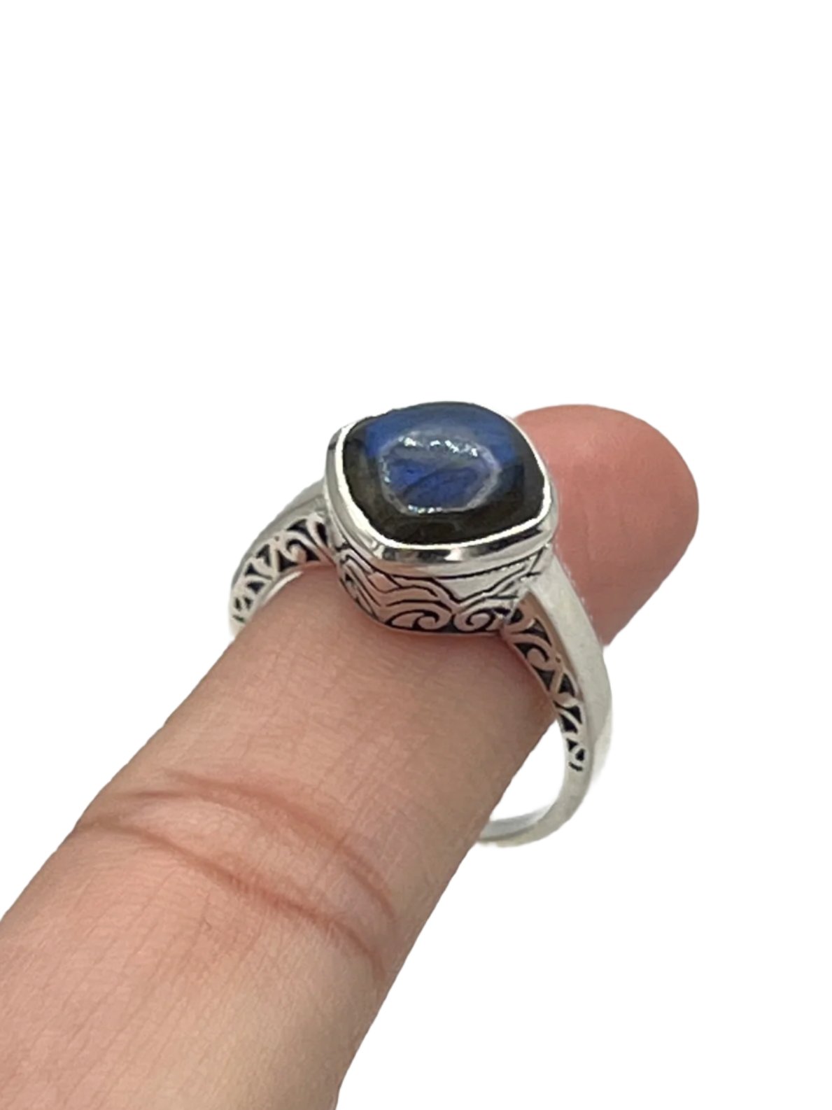 Sterling Silver Labradorite Royal Ring