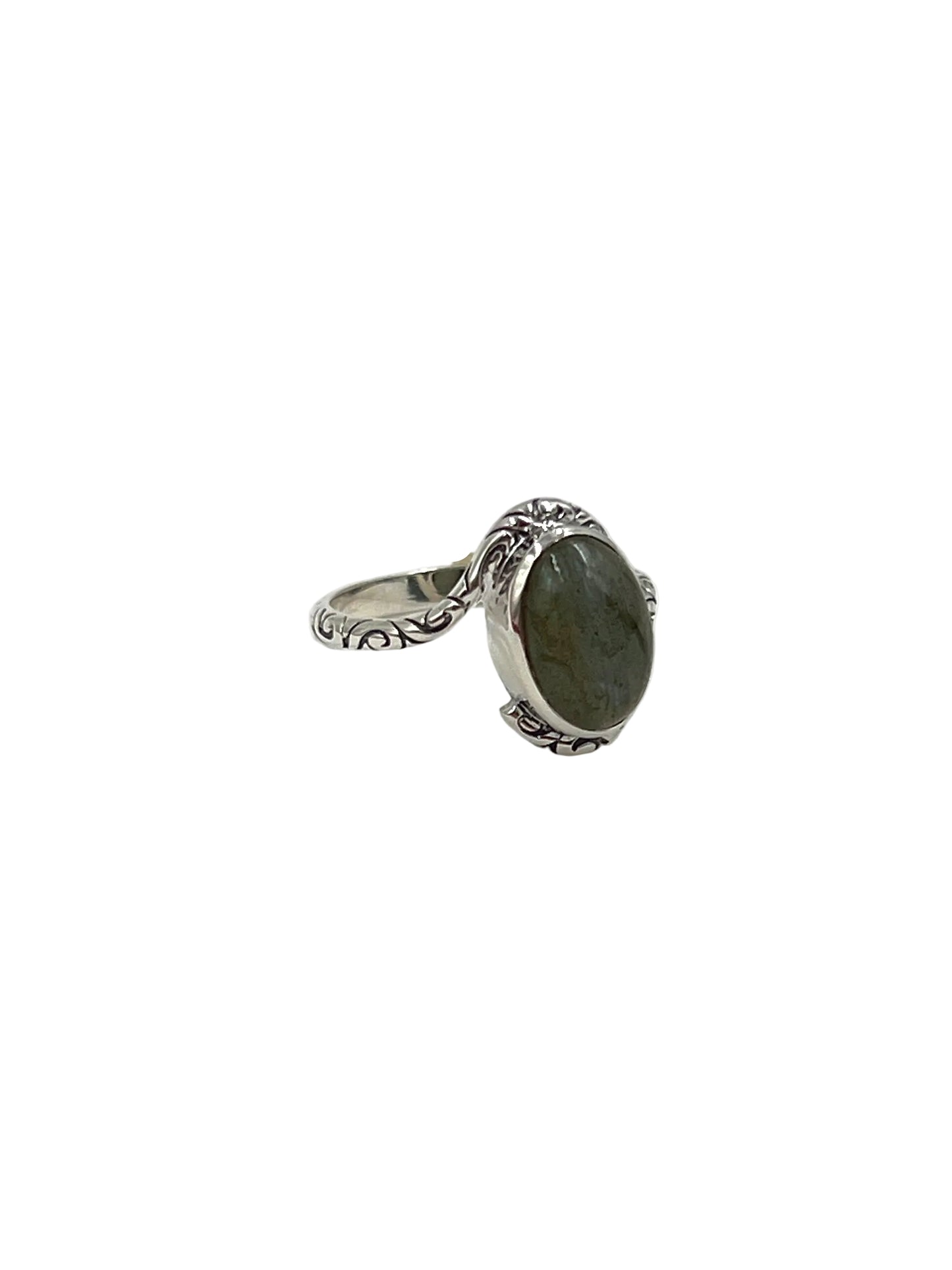 Etched Oval Labradorite Ring