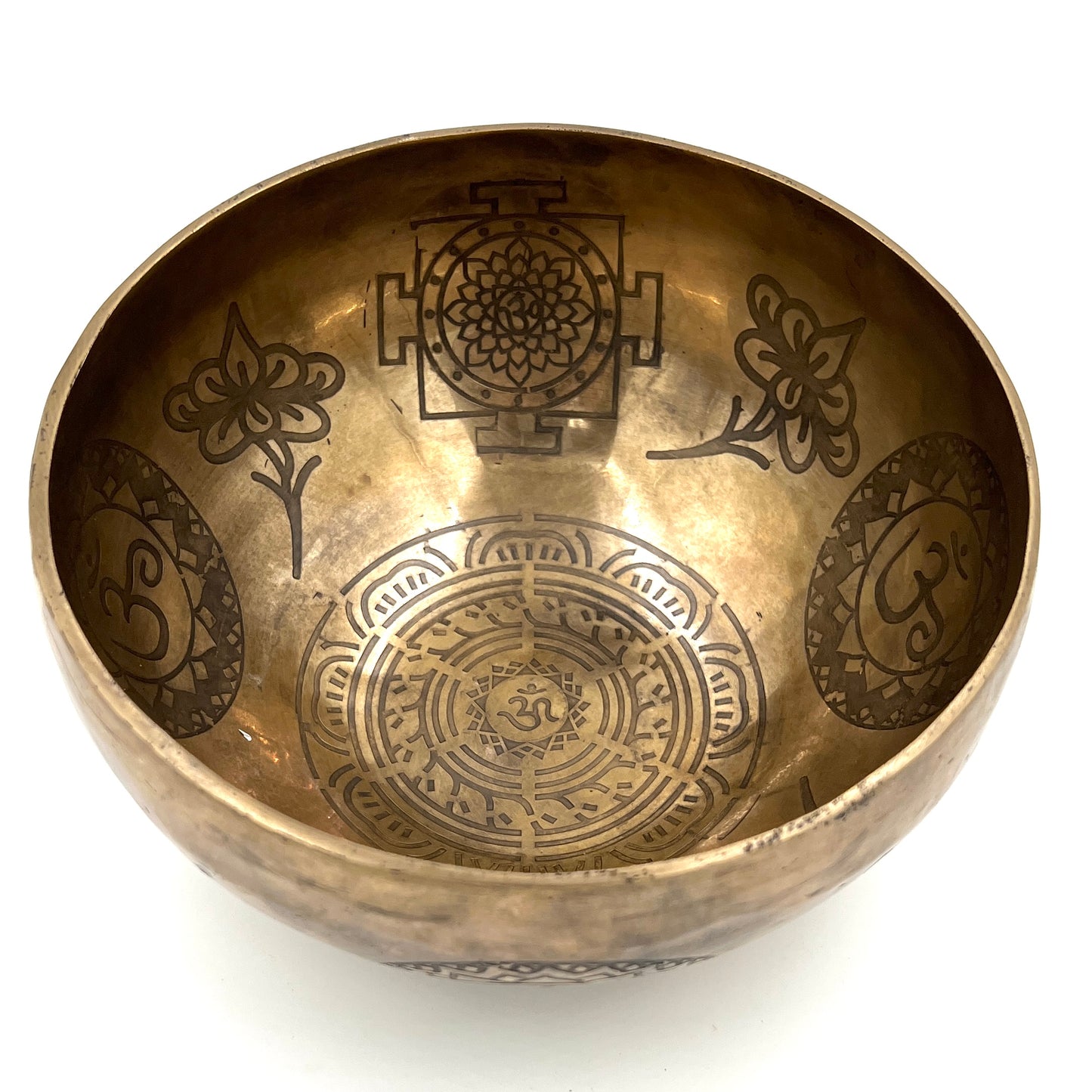 Hand Carved and Tuned Seven Metal Indian Singing Bowls