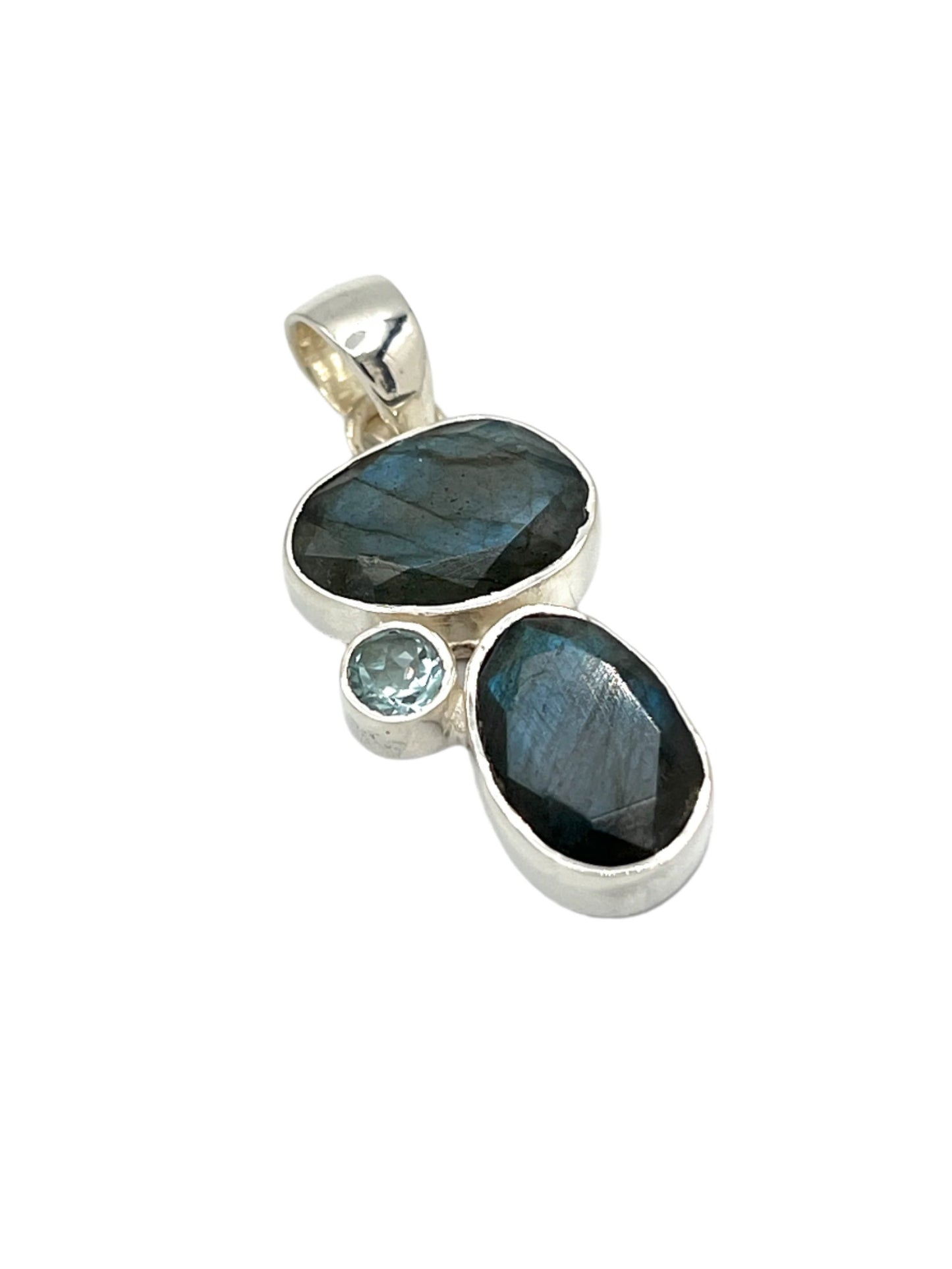 Silver Labradorite Faceted Pendants