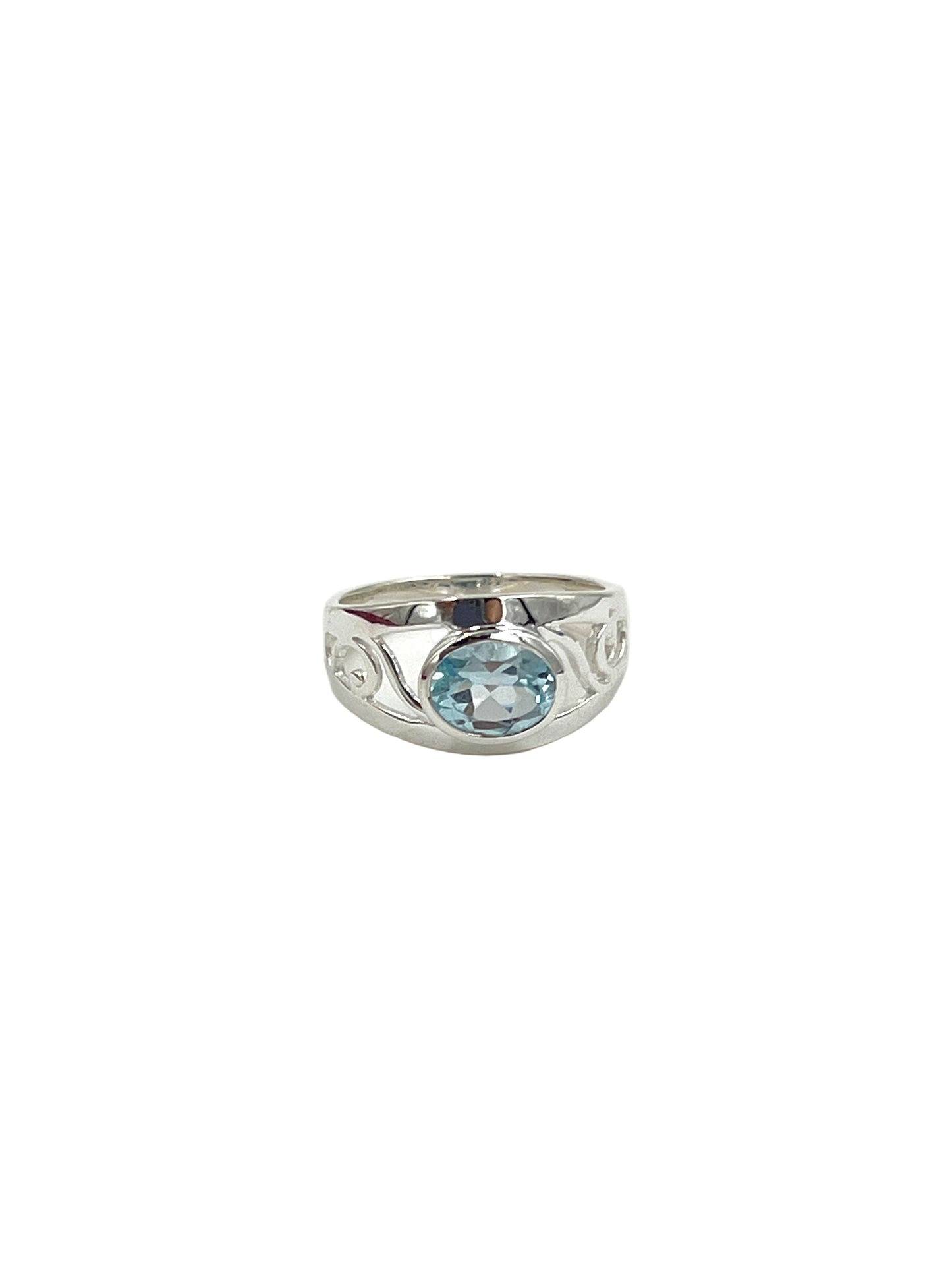 Oval Blue Topaz Ring