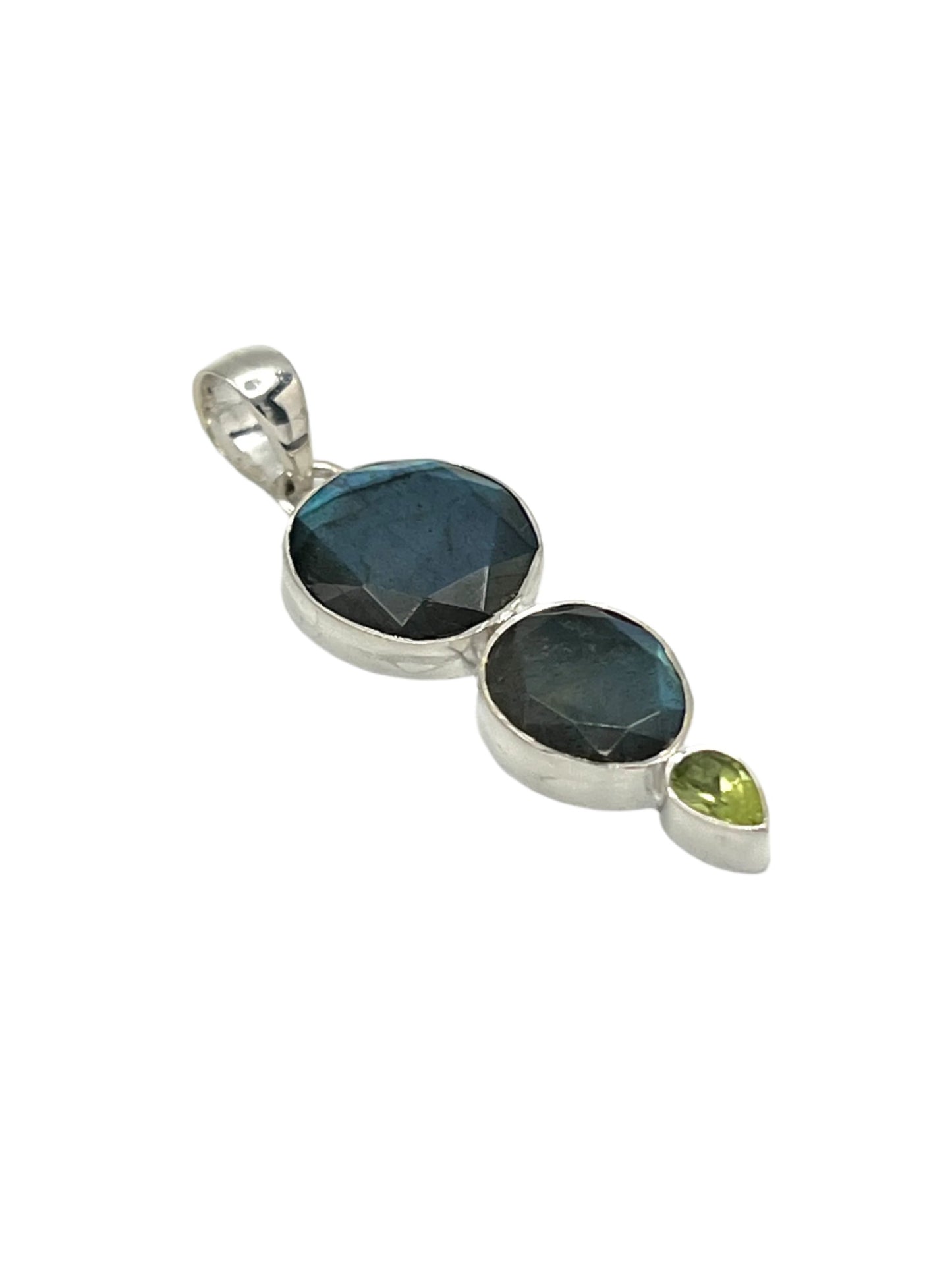 Silver Labradorite Faceted Pendants