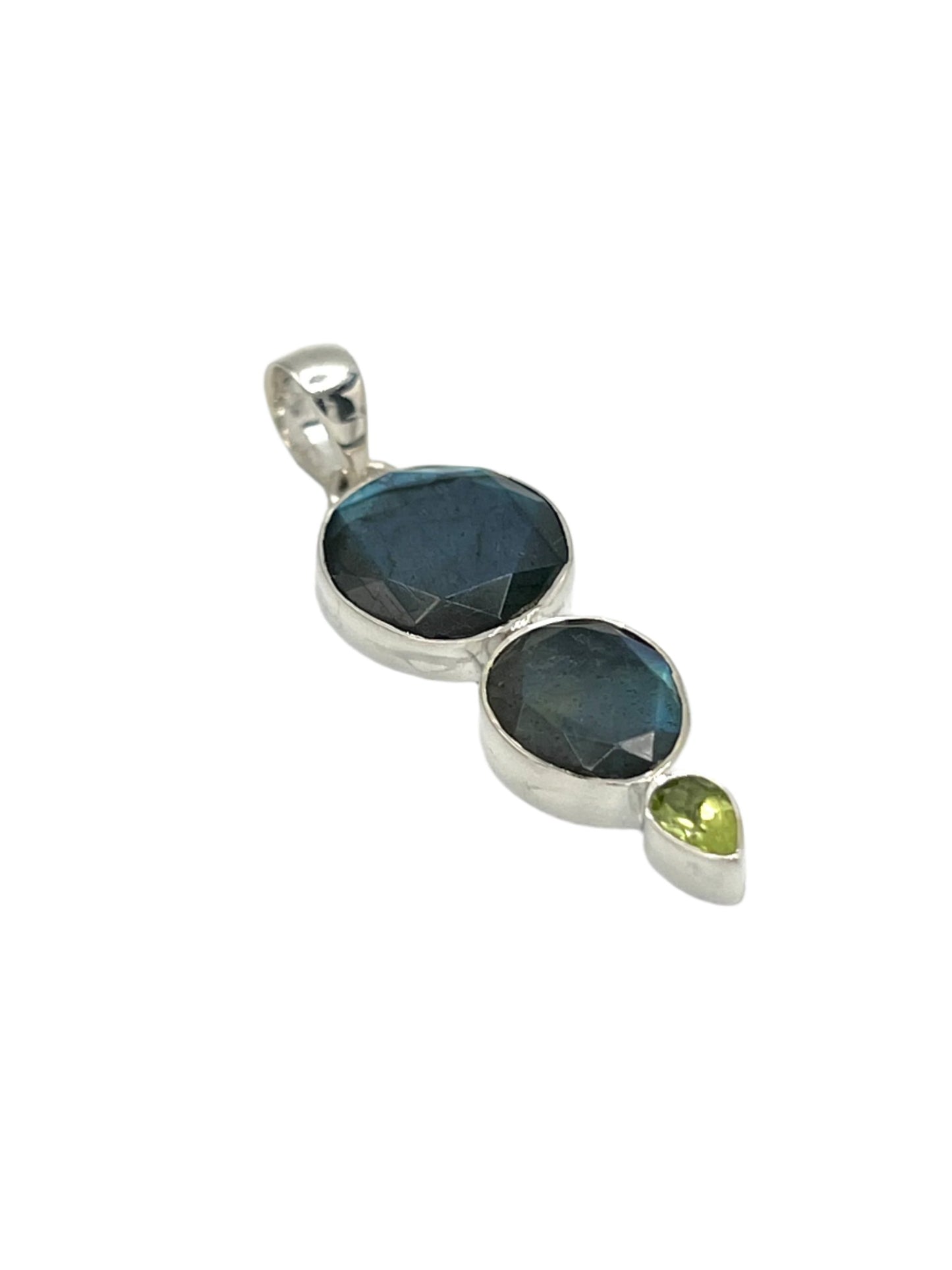 Silver Labradorite Faceted Pendants