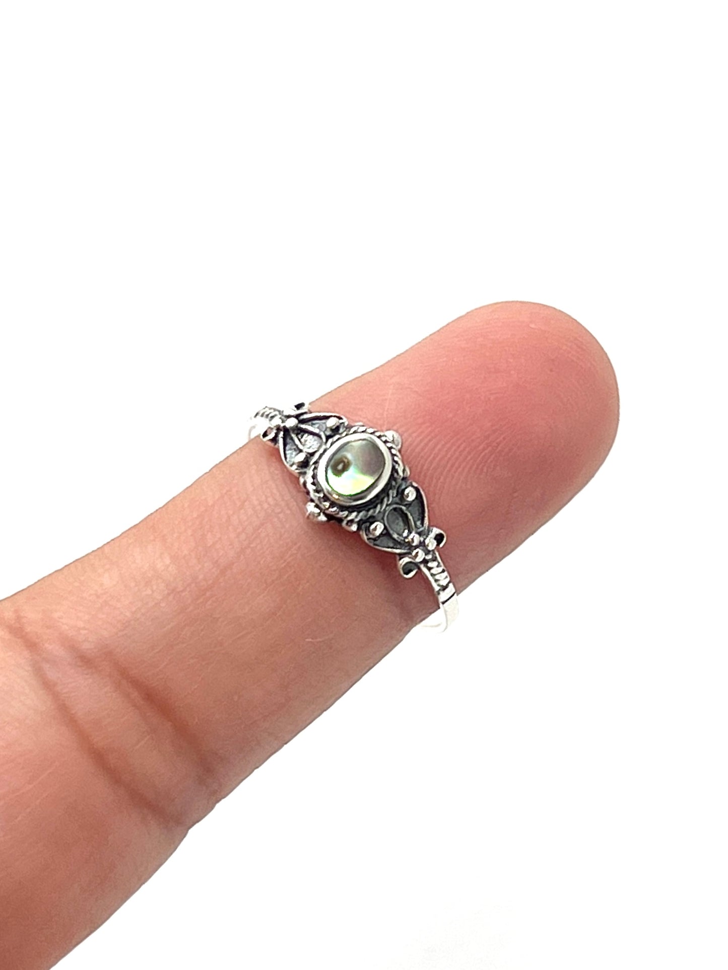 Sterling Silver Shell Small Oval Ring