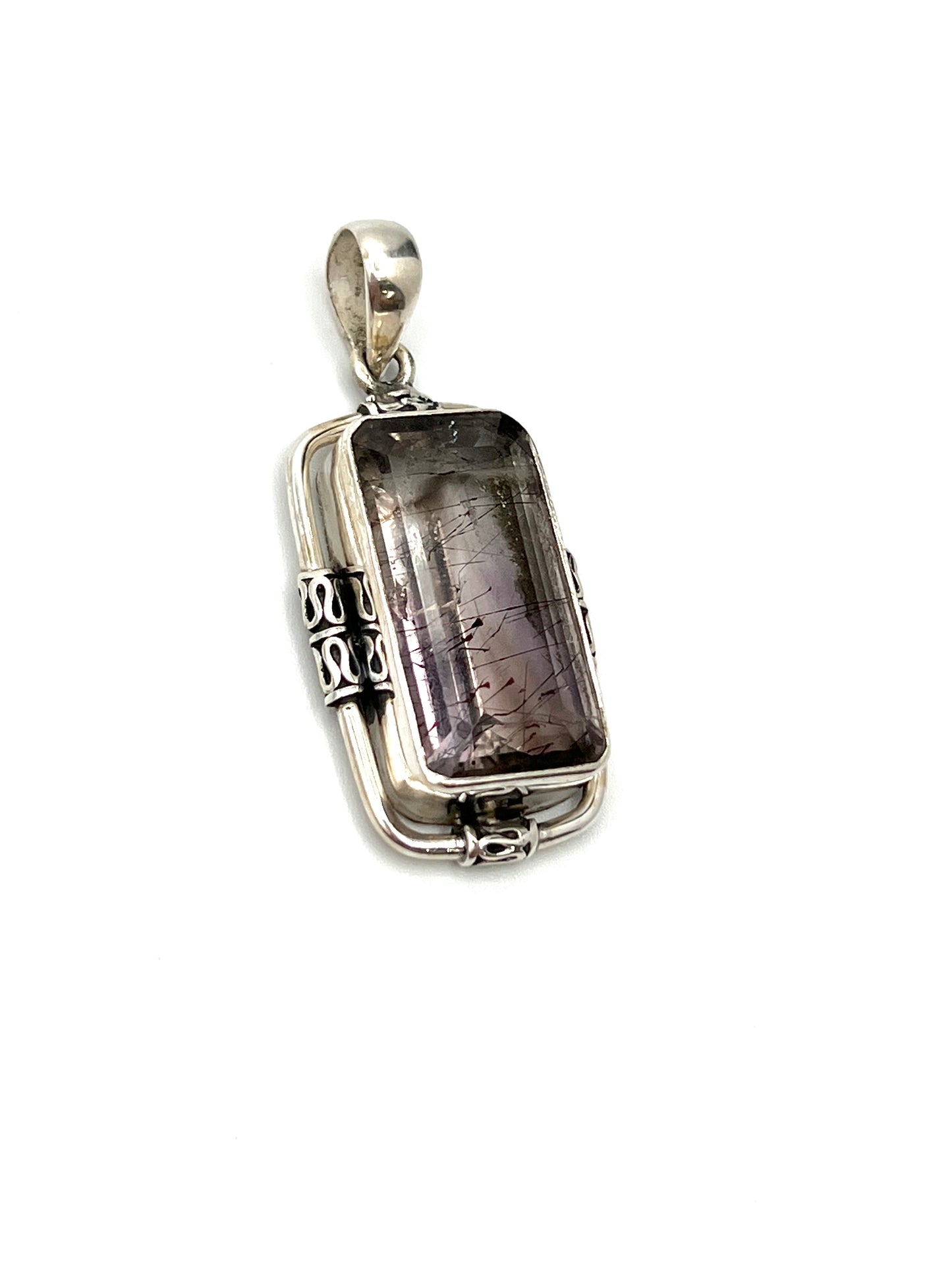 Bali Super 7 Pendants