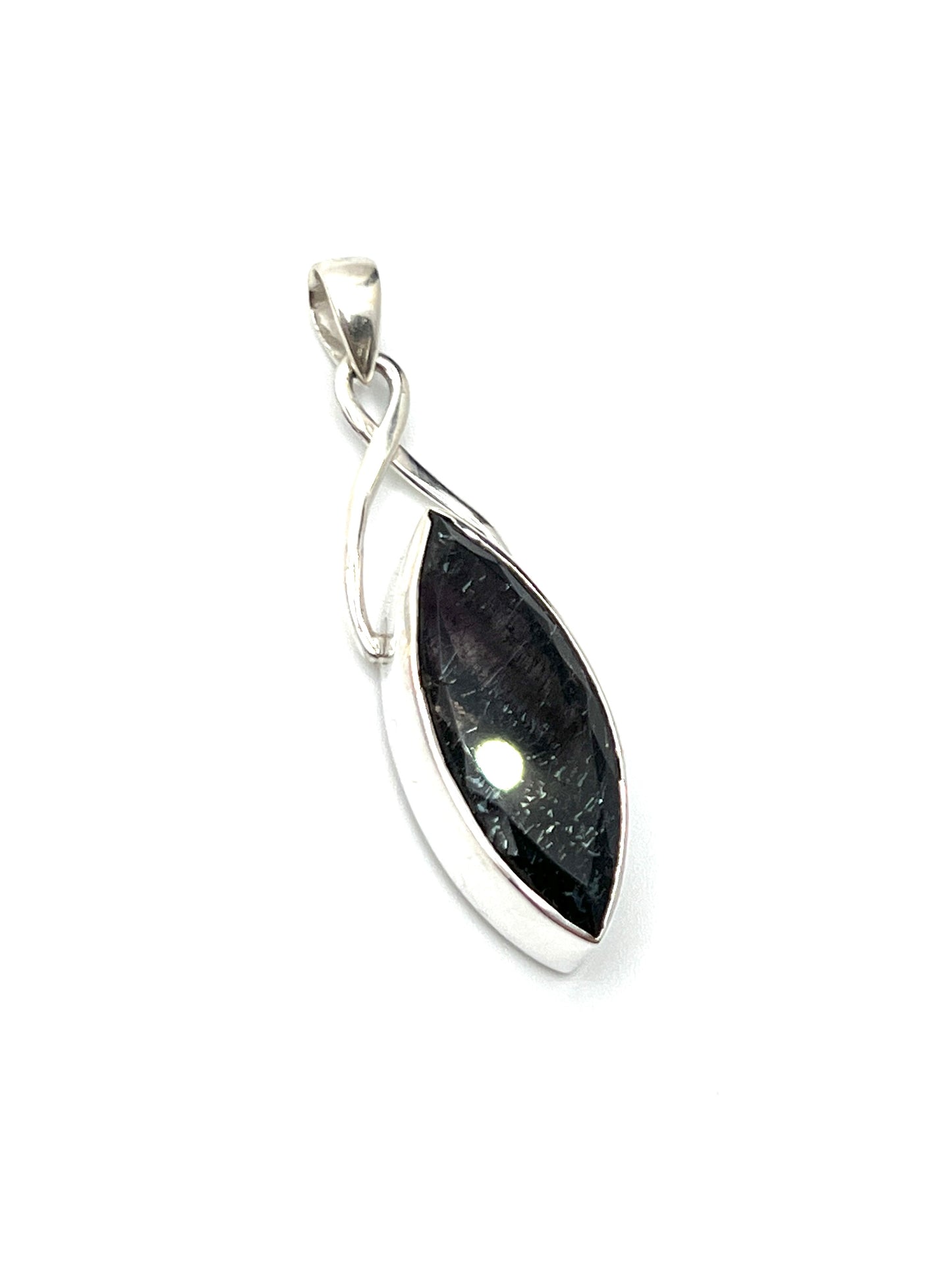 Super 7 Pendants
