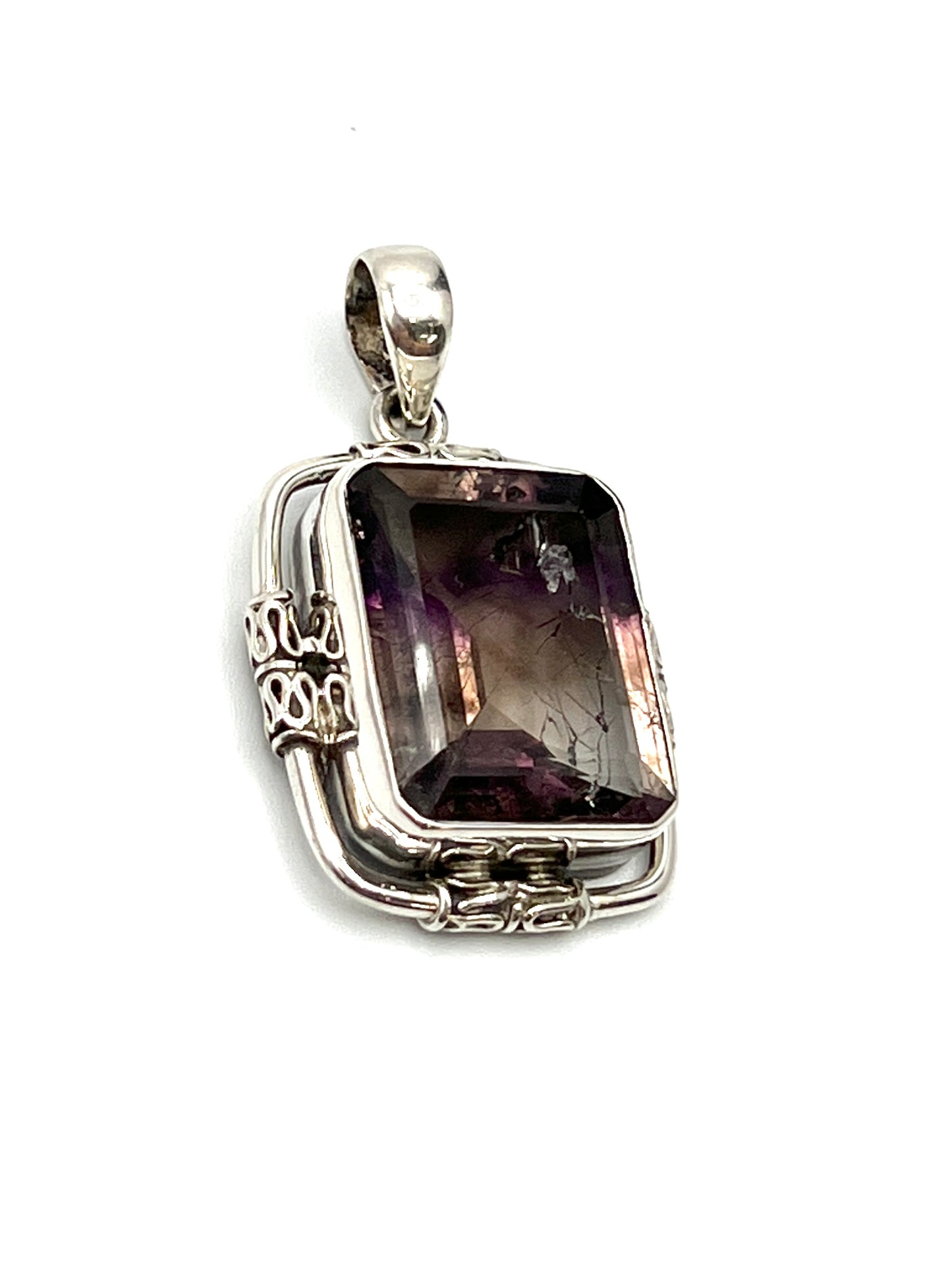 Bali Super 7 Pendants
