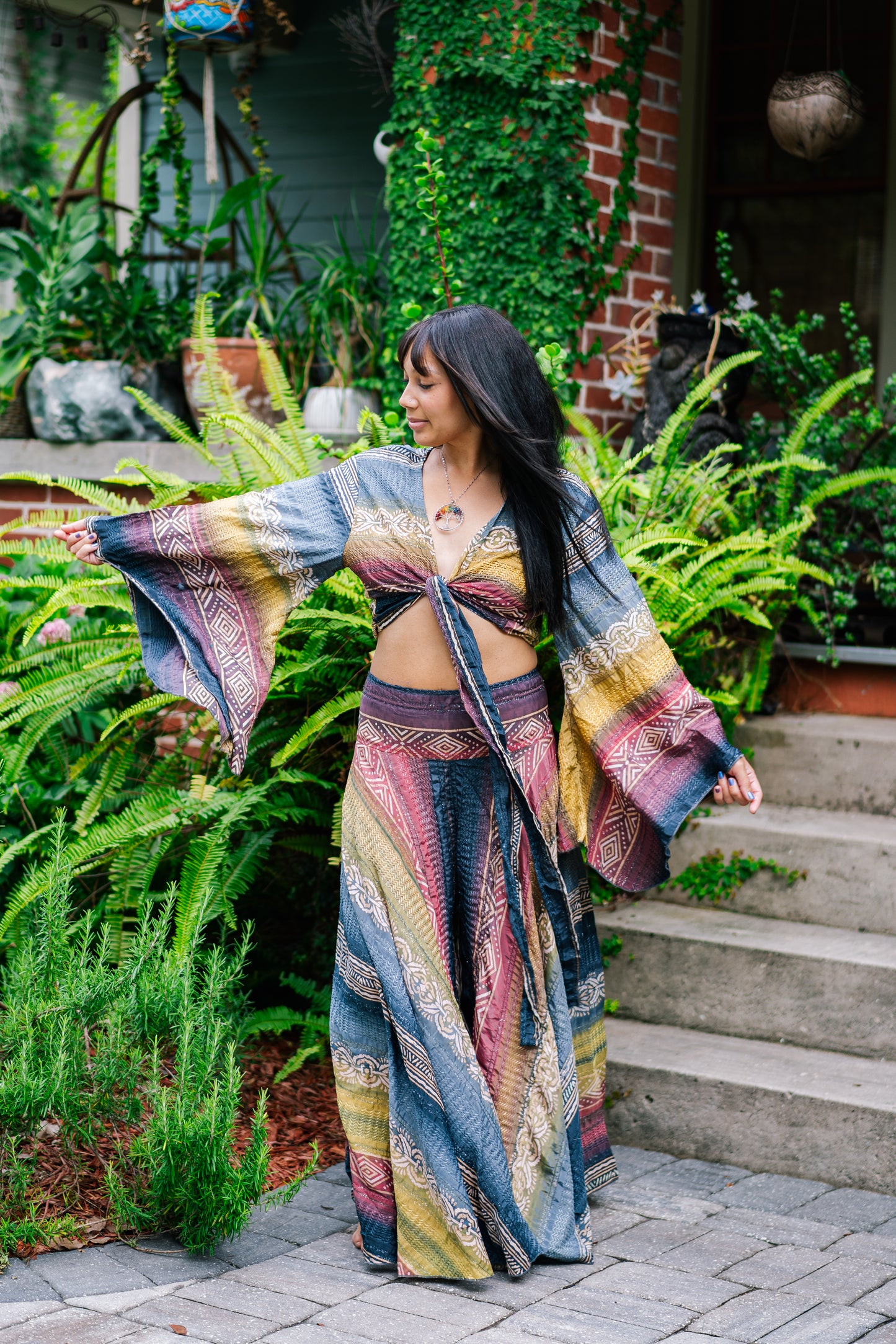 Ruhani Tie Jacket