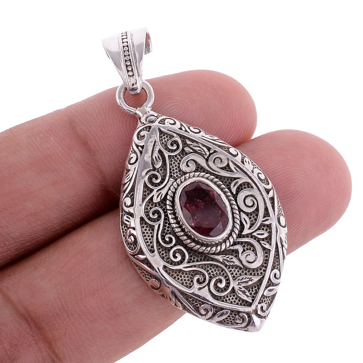 Sterling Silver Special Jayli work Gemstone Pendant