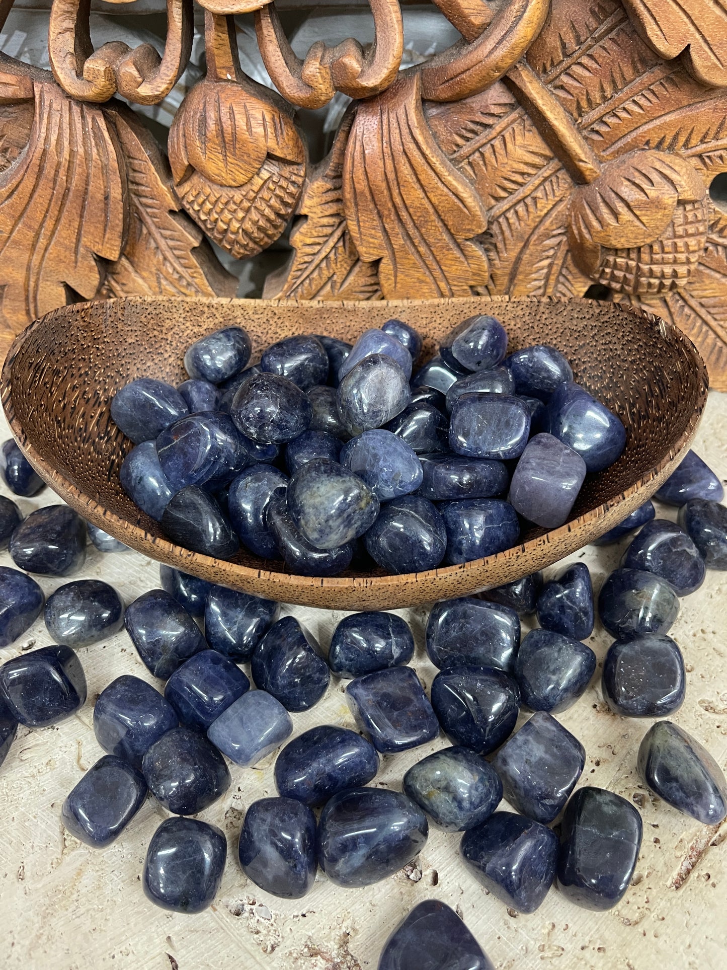Iolite Tumbles