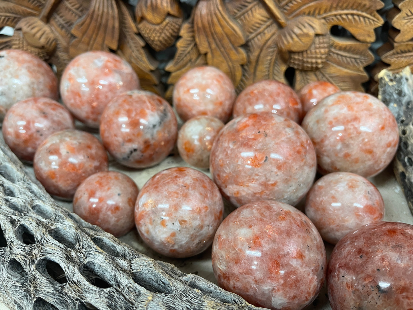 Sunstone Spheres