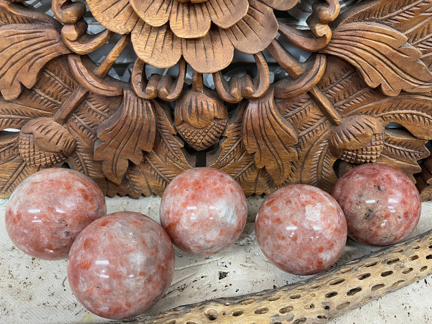Sunstone Spheres