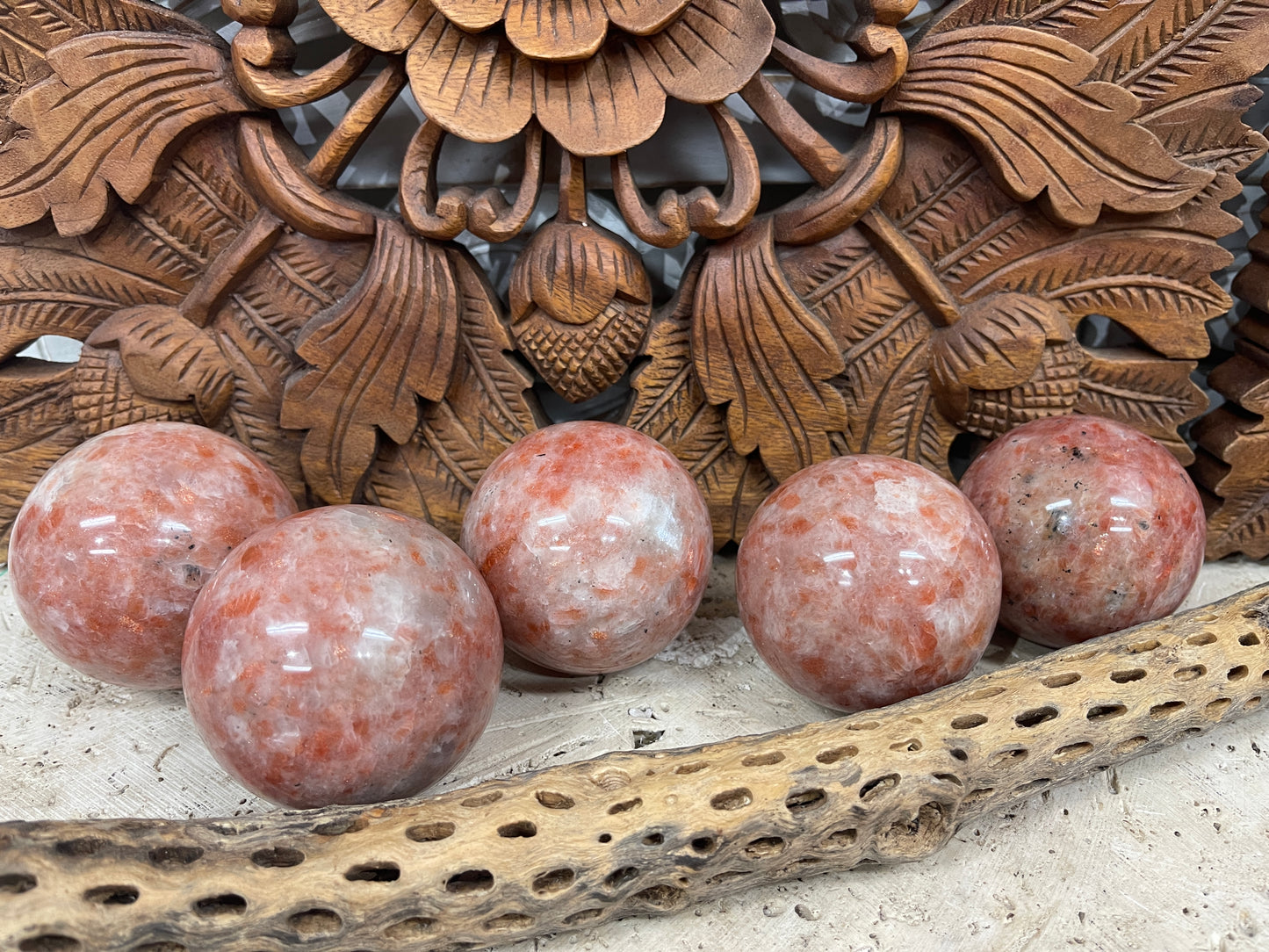 Sunstone Spheres