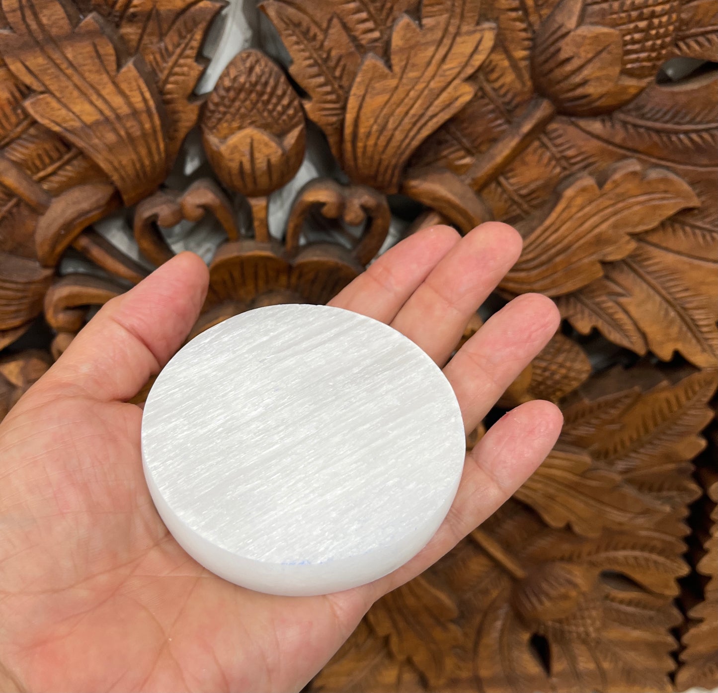 Selenite Round Crystal Charging Cleaning Tiles