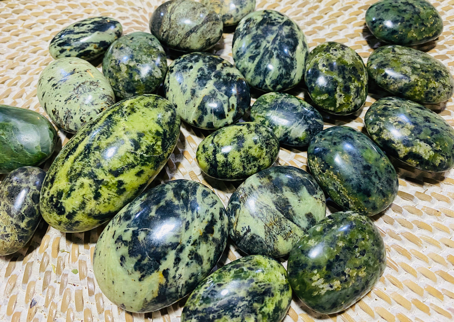 Nephrite Jade Palm Stone