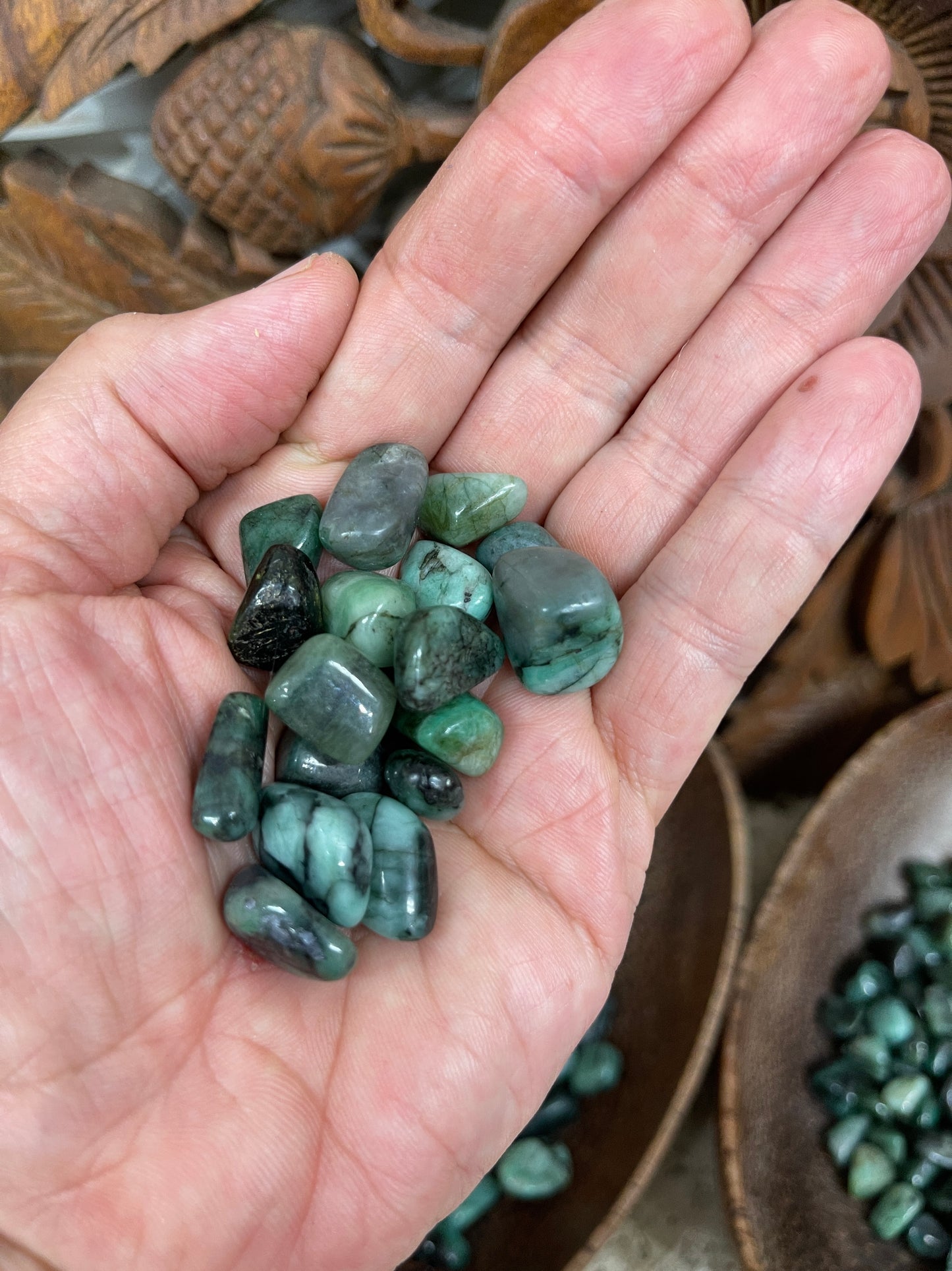 Emerald Tumbles