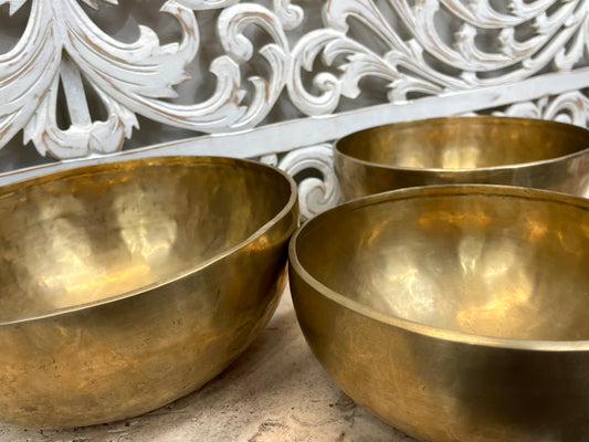 Seven Metal Singing Bowls | XL