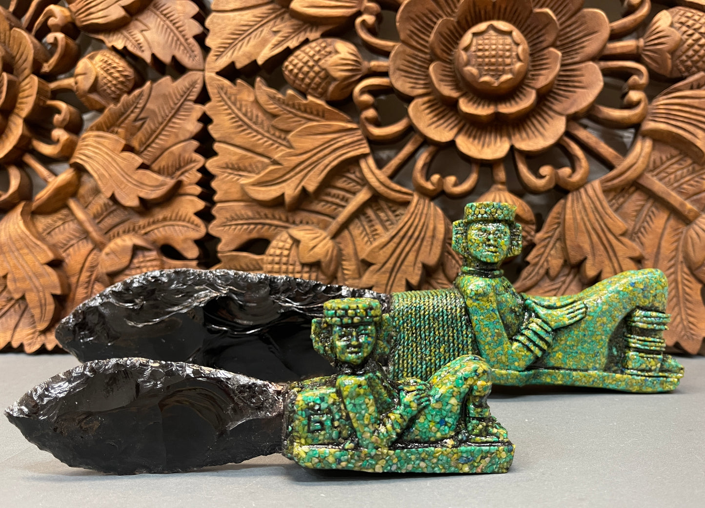 Decorative Aztec Tecpatl Obsidian Knives | Palenque