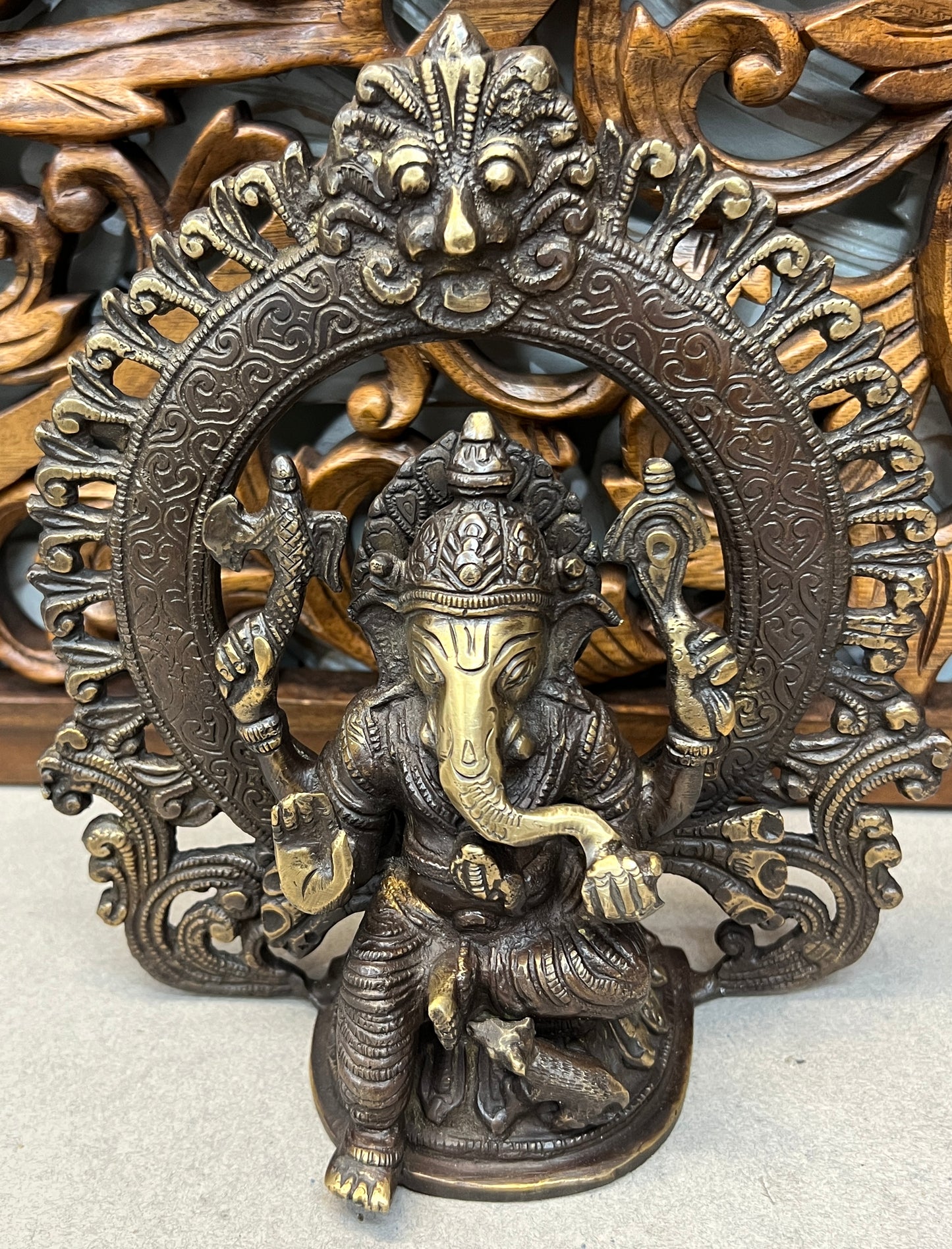 Ganesh Statues - Remover of Obstacles 23cm x 20cm