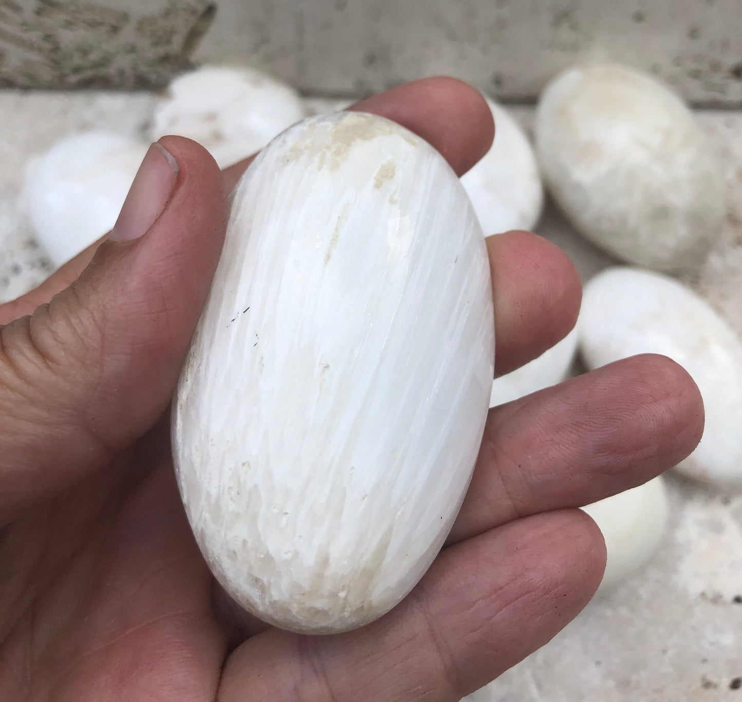 Scolecite Palm Stones