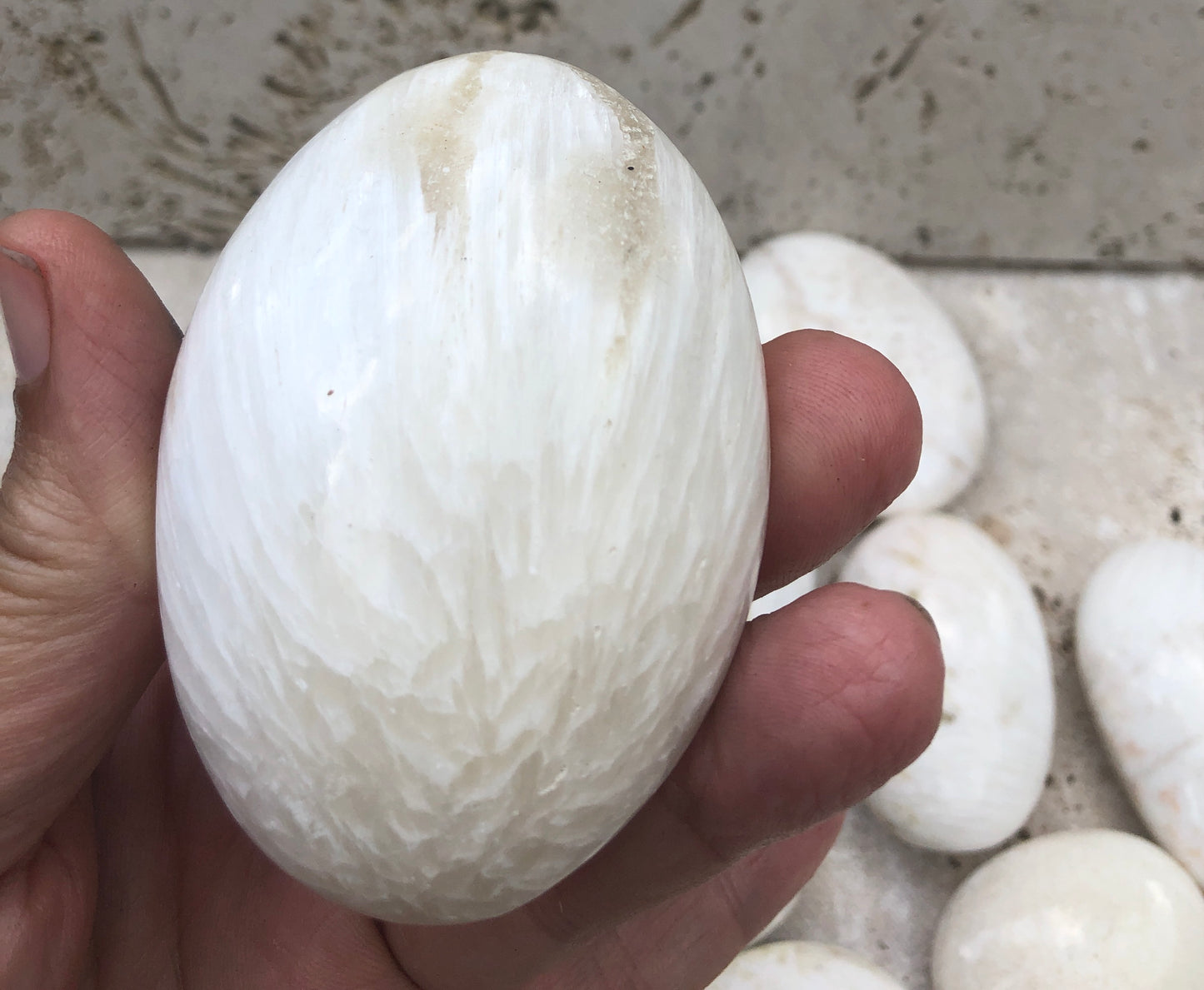 Scolecite Palm Stones