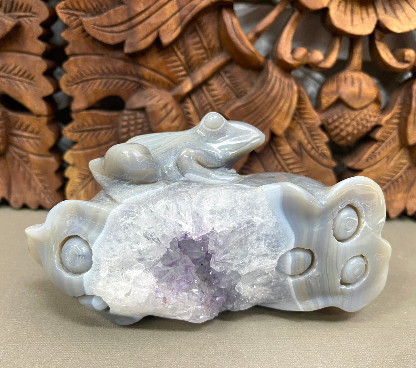 Carved Amethyst Frog