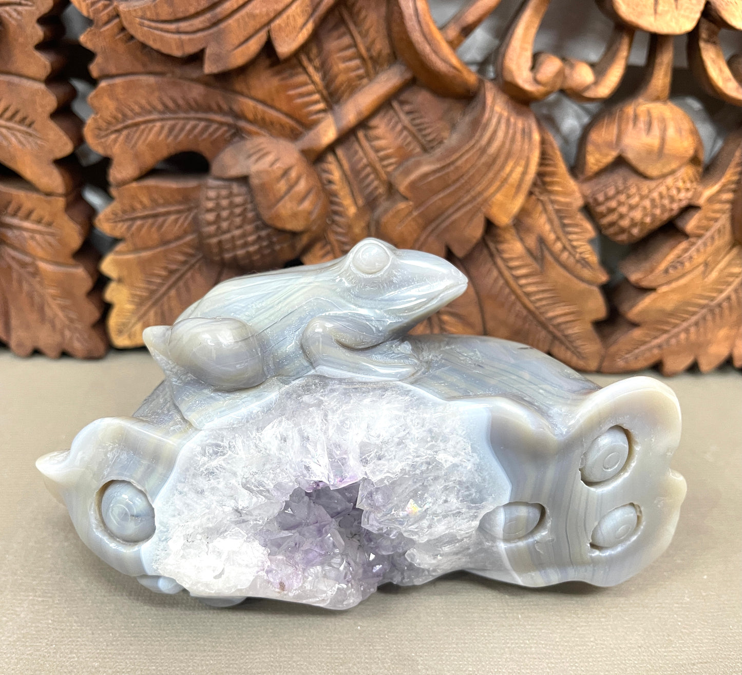 Carved Amethyst Frog