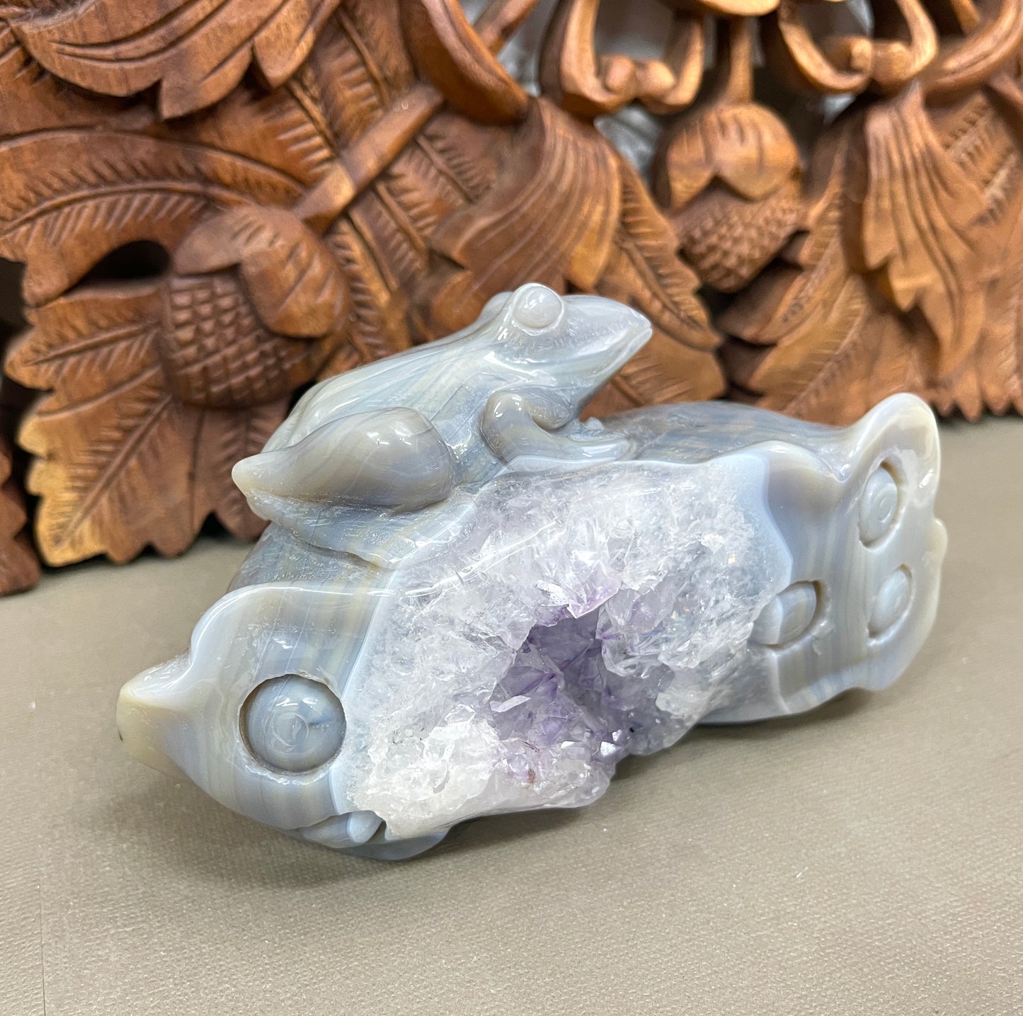 Carved Amethyst Frog