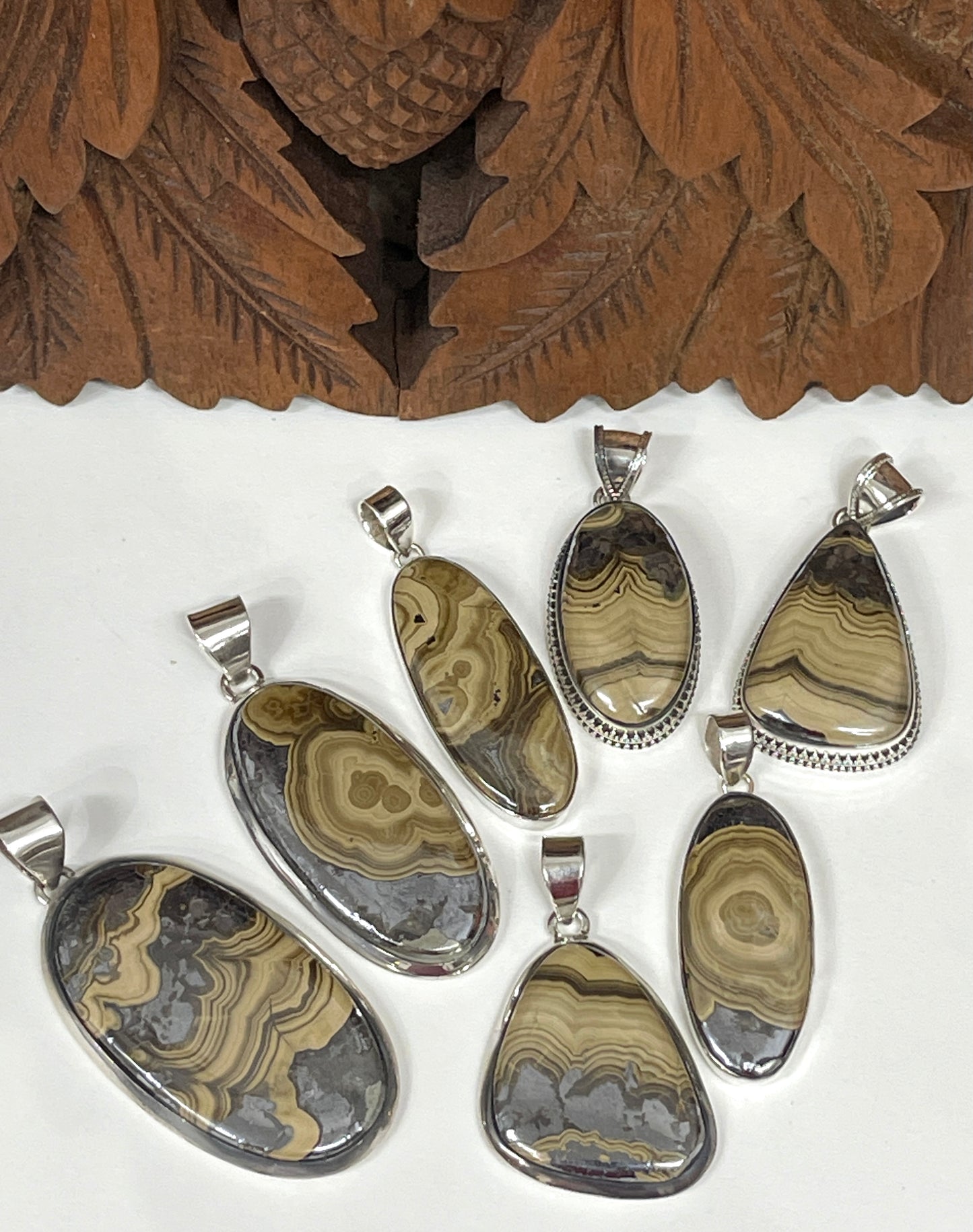Schalenblende Pendants