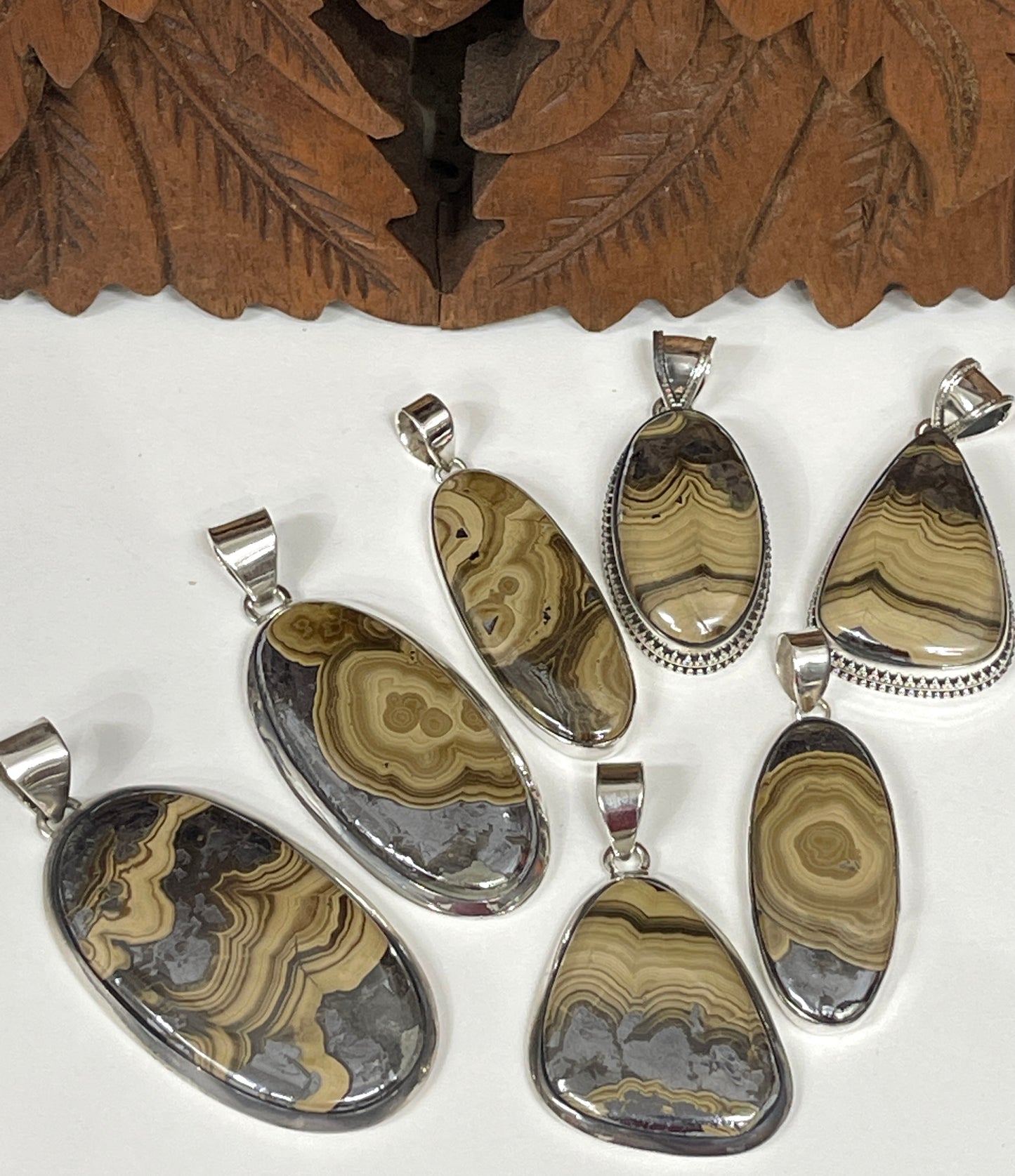 Schalenblende Pendants