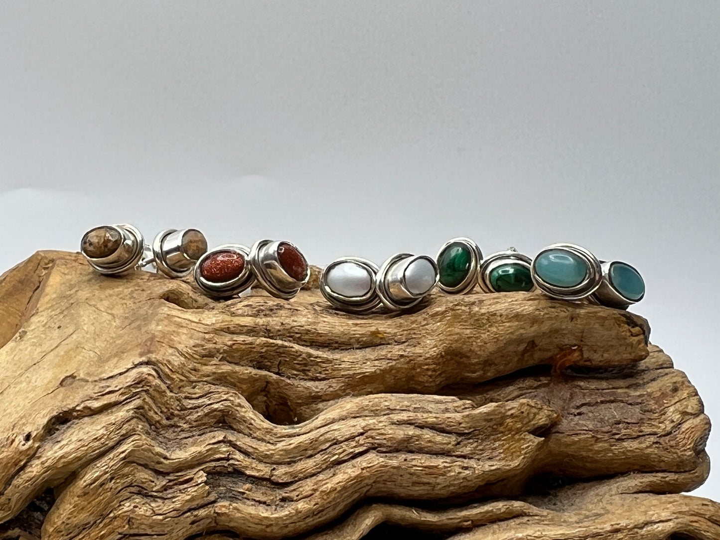Oval Stud Earrings 6mm