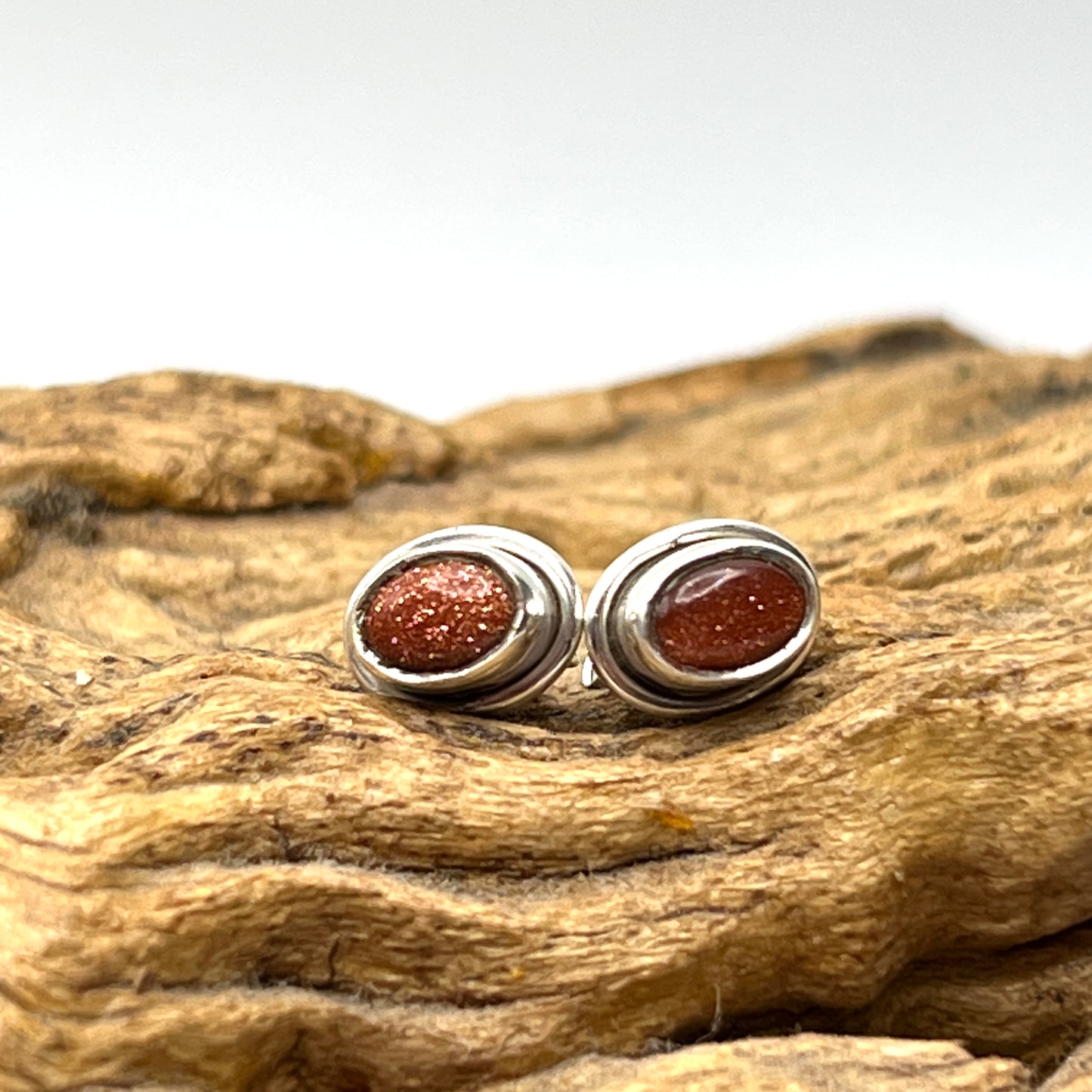 Oval Stud Earrings 6mm