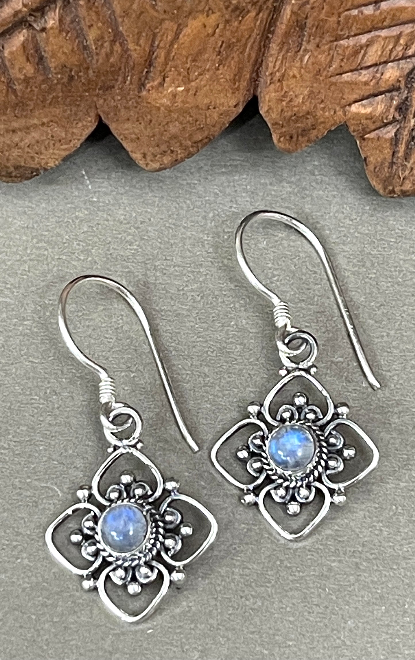 Balinese Filigree Earrings | 4 Stones