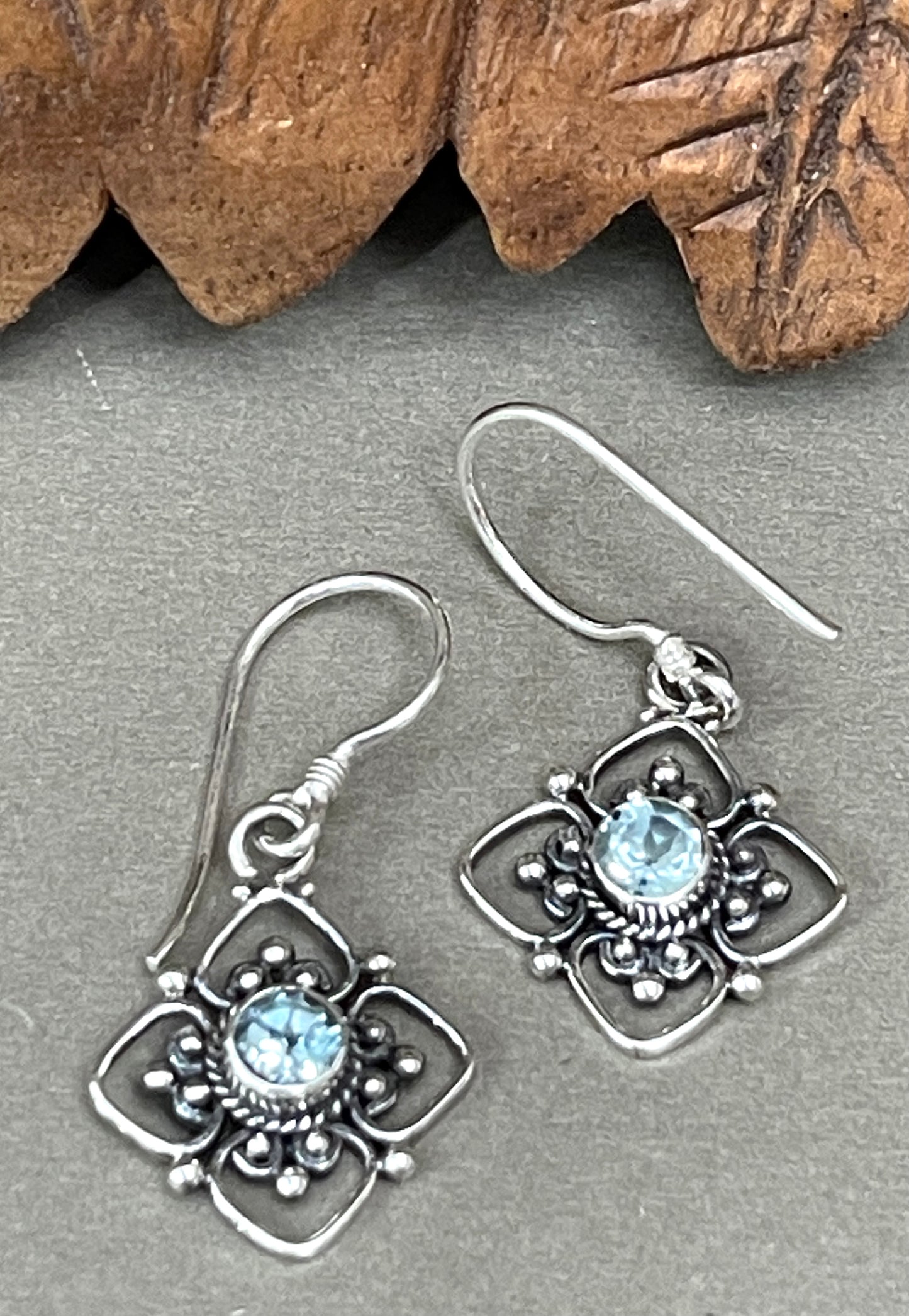 Balinese Filigree Earrings | 4 Stones
