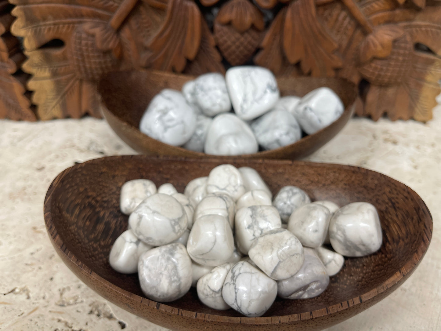 Howlite Tumbles