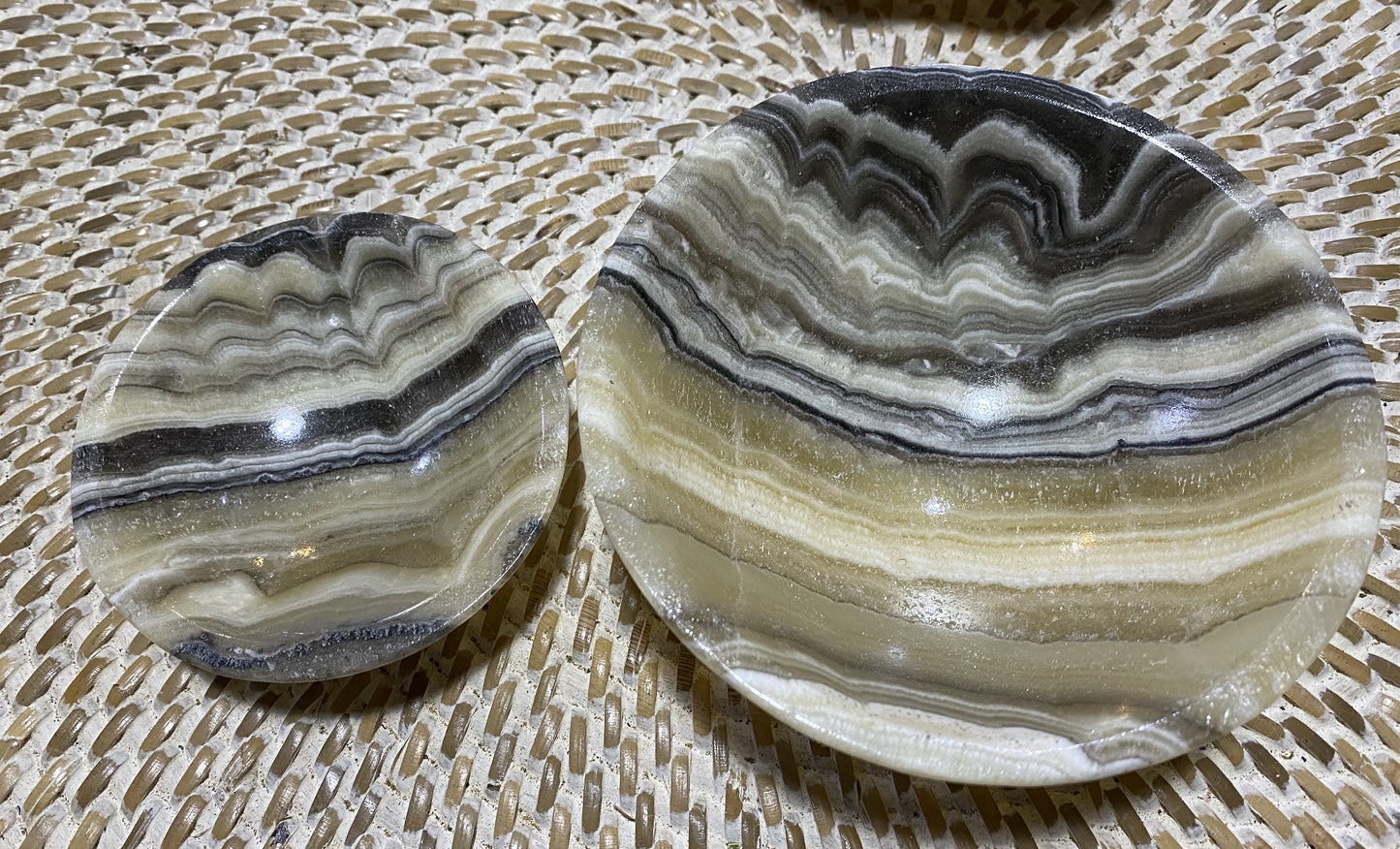 Zebra Onyx Round bowls- Available in 2 Sizes