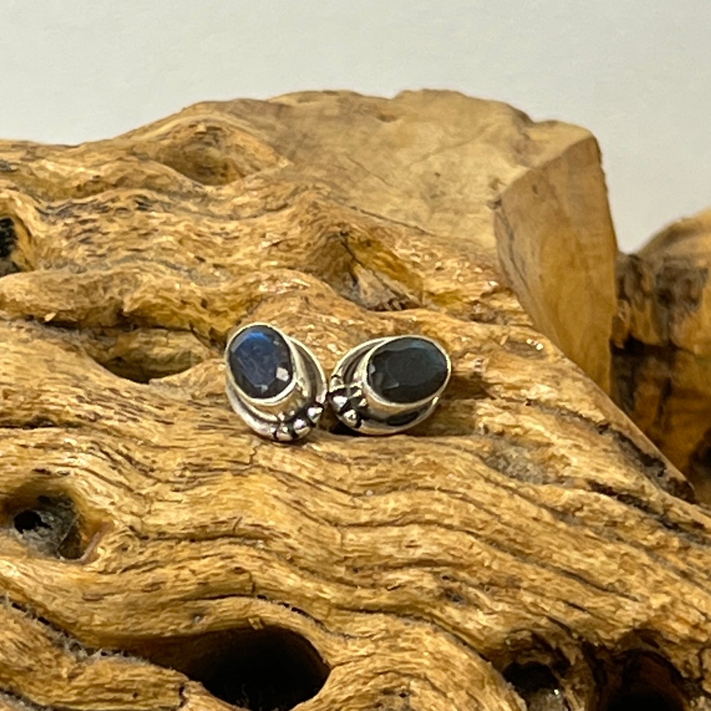 4mm Beaded Oval Faceted Stud Earrings