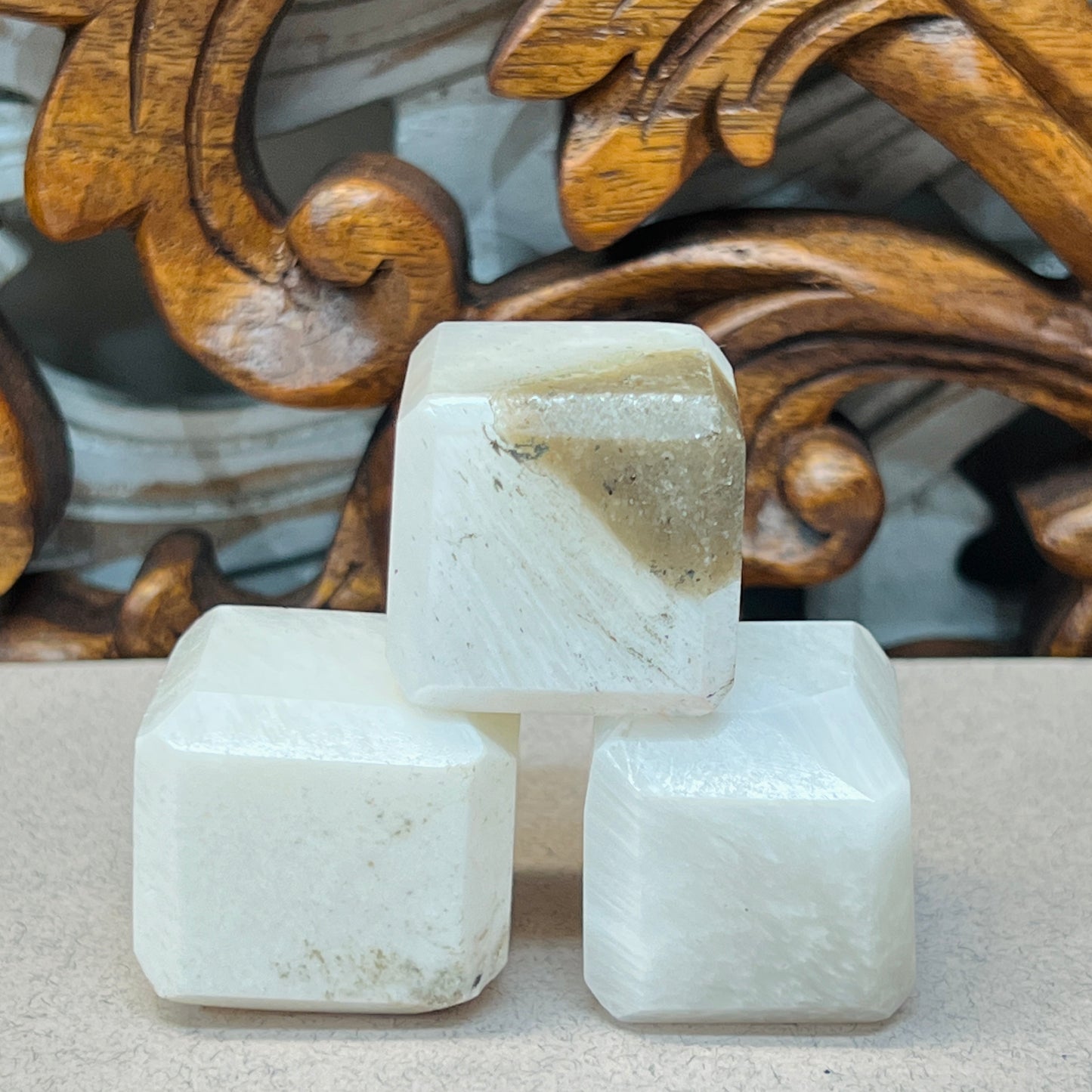 Scolecite Cube
