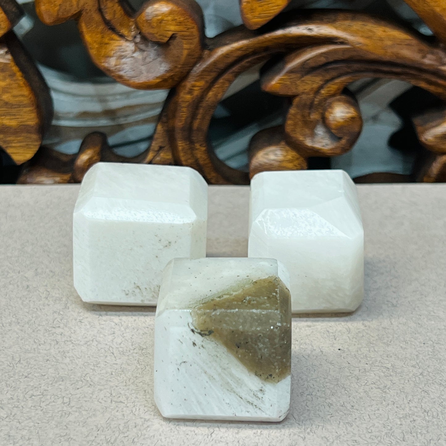 Scolecite Cube