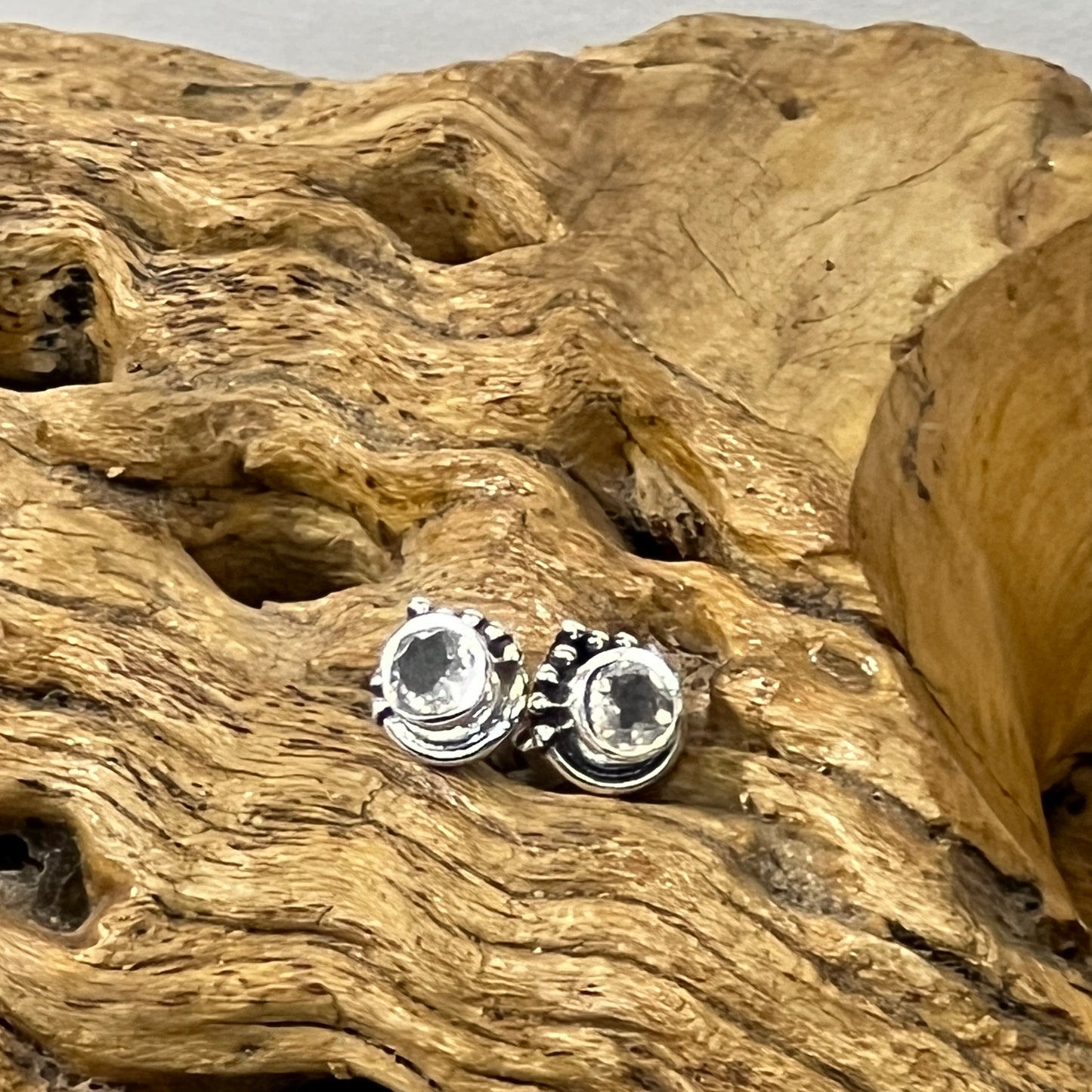 Mehindi Round Faceted Stud Earrings | 4mm