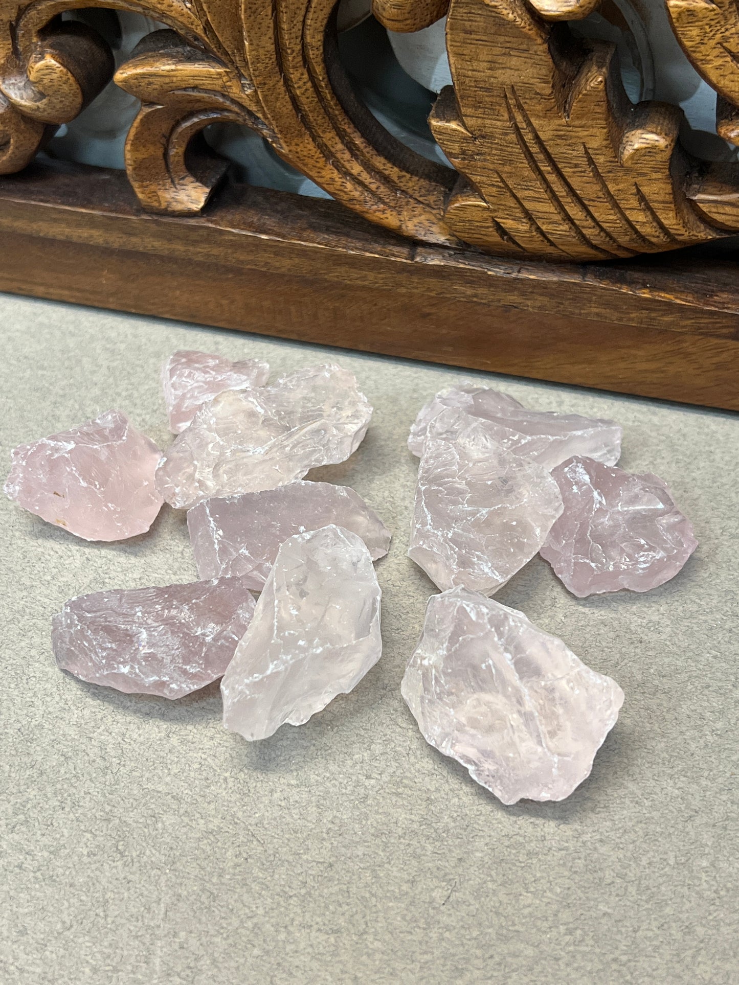 Cabashon Quality Raw Rose Quartz