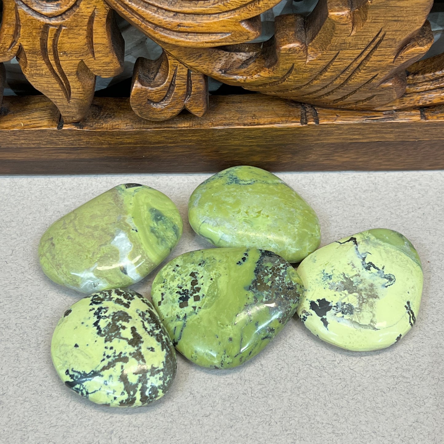 Serpentine Freeform Palm Stones