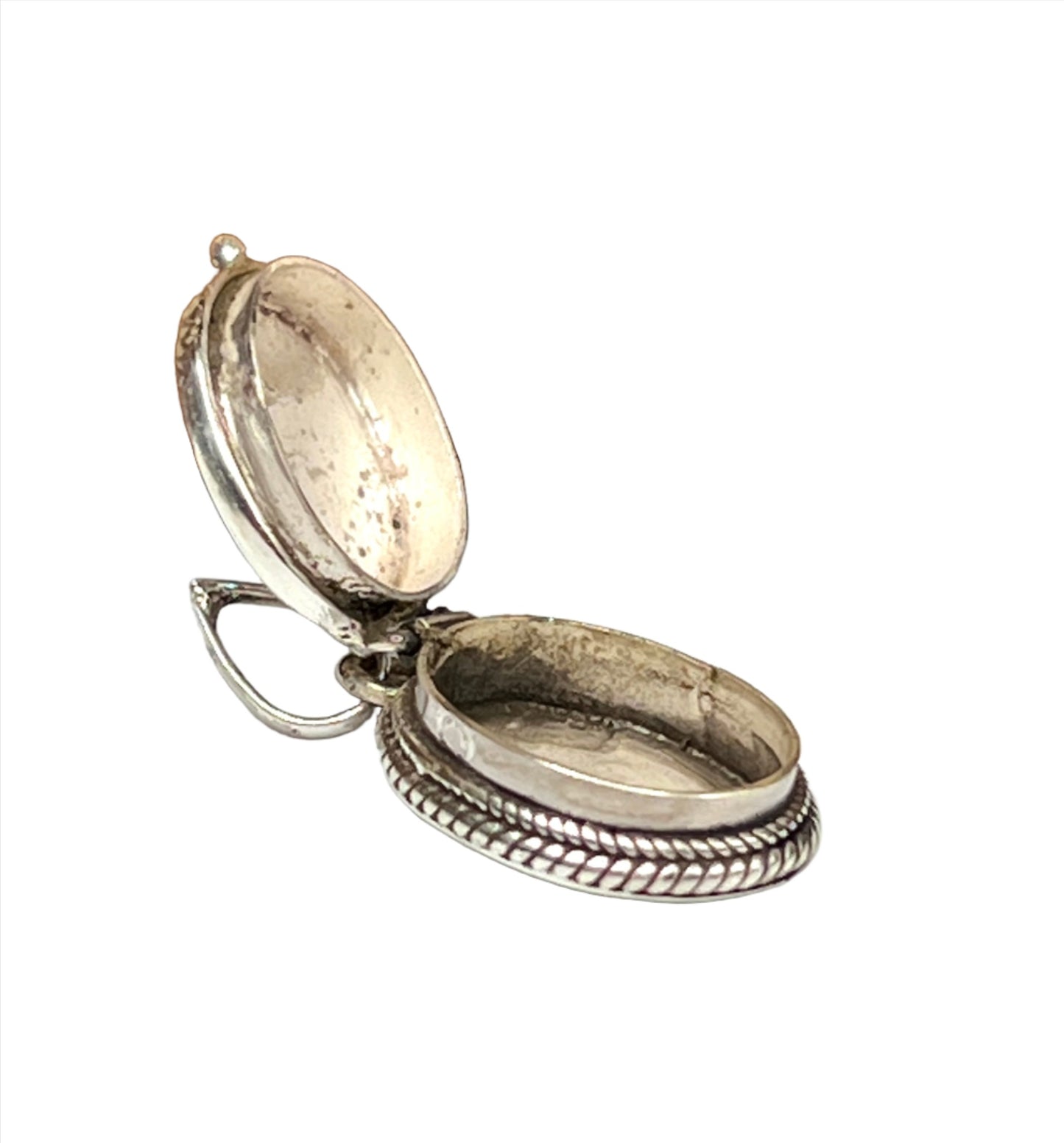 Om Pendant