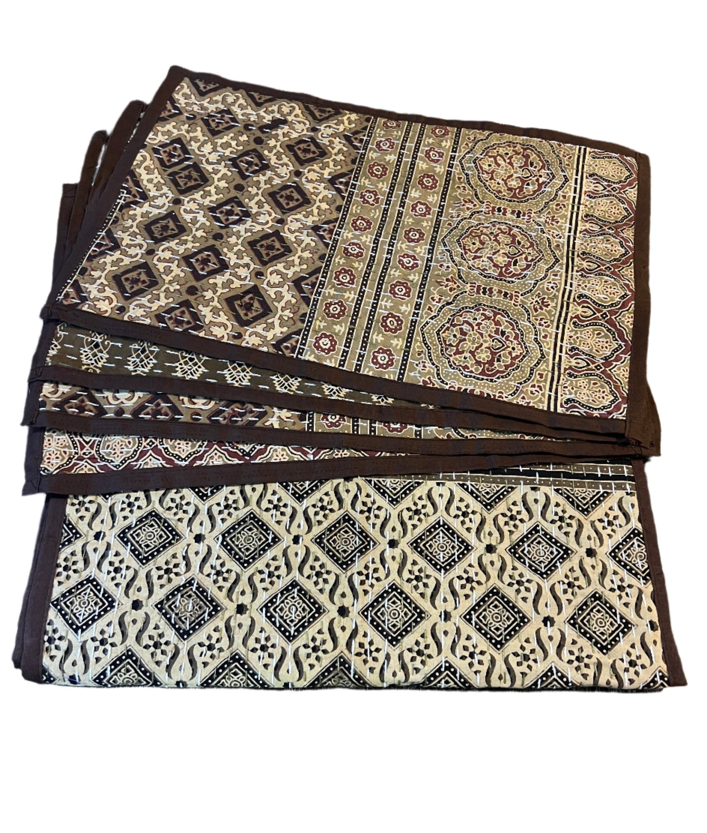 Rajasthani Kantha Table Runner & Placemat Set