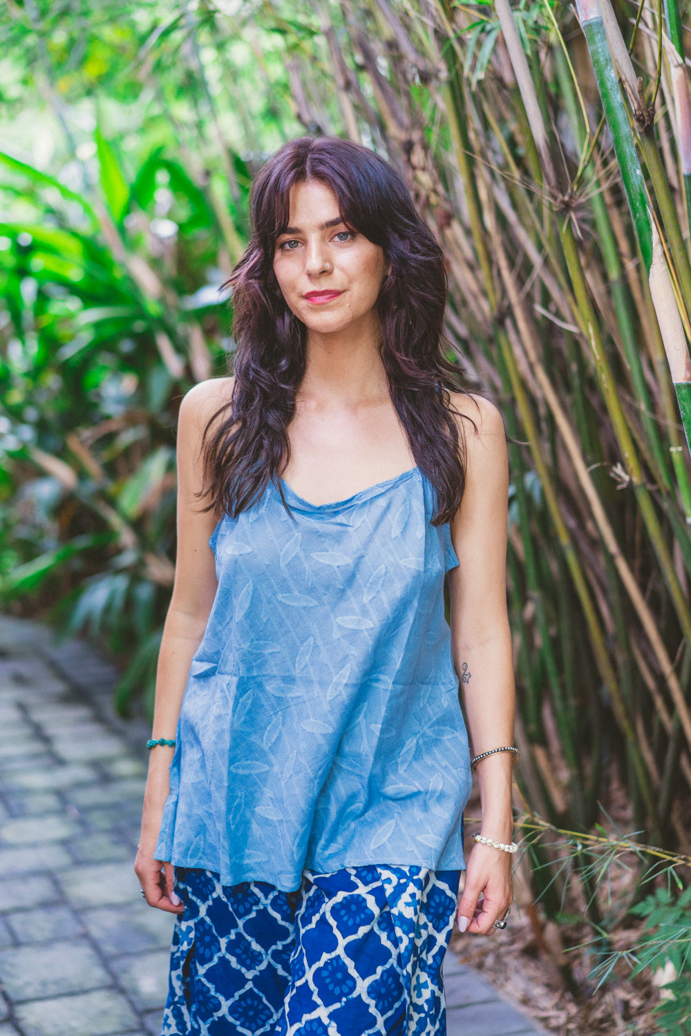 Hand Cut Work Tank