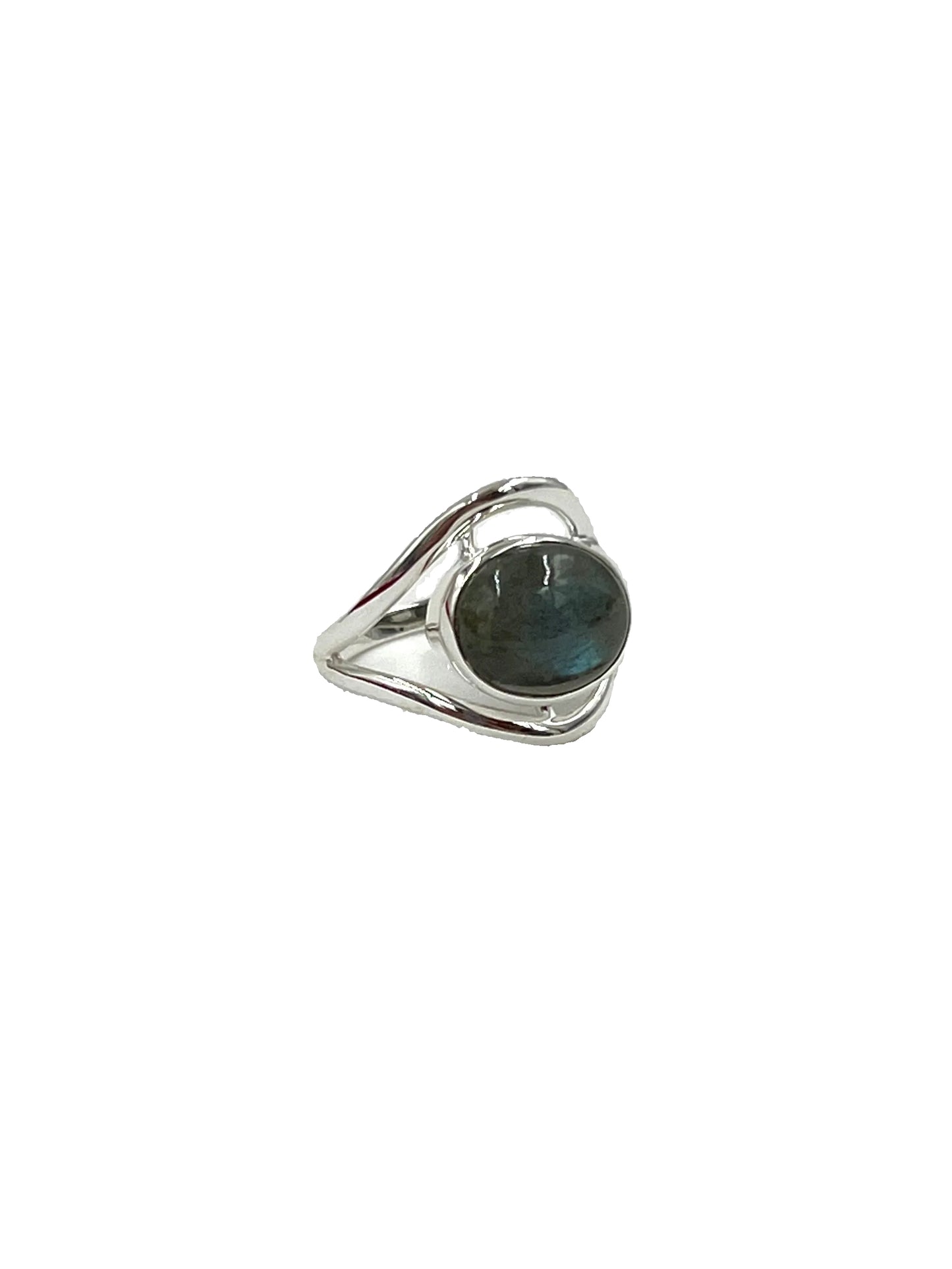 Oval Labradorite Ring