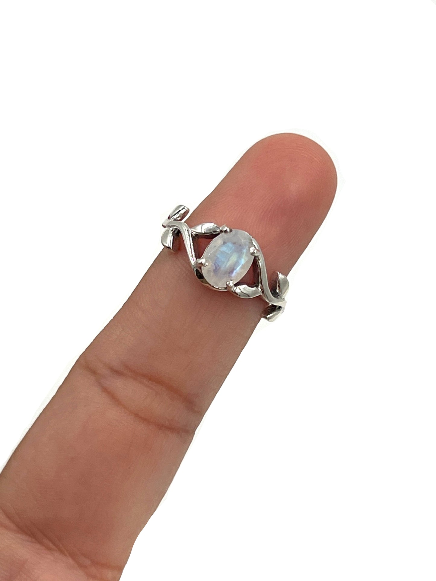 Faceted Oval Gemstone Vine Ring