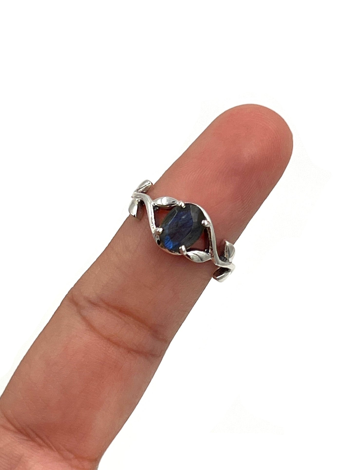 Faceted Oval Gemstone Vine Ring